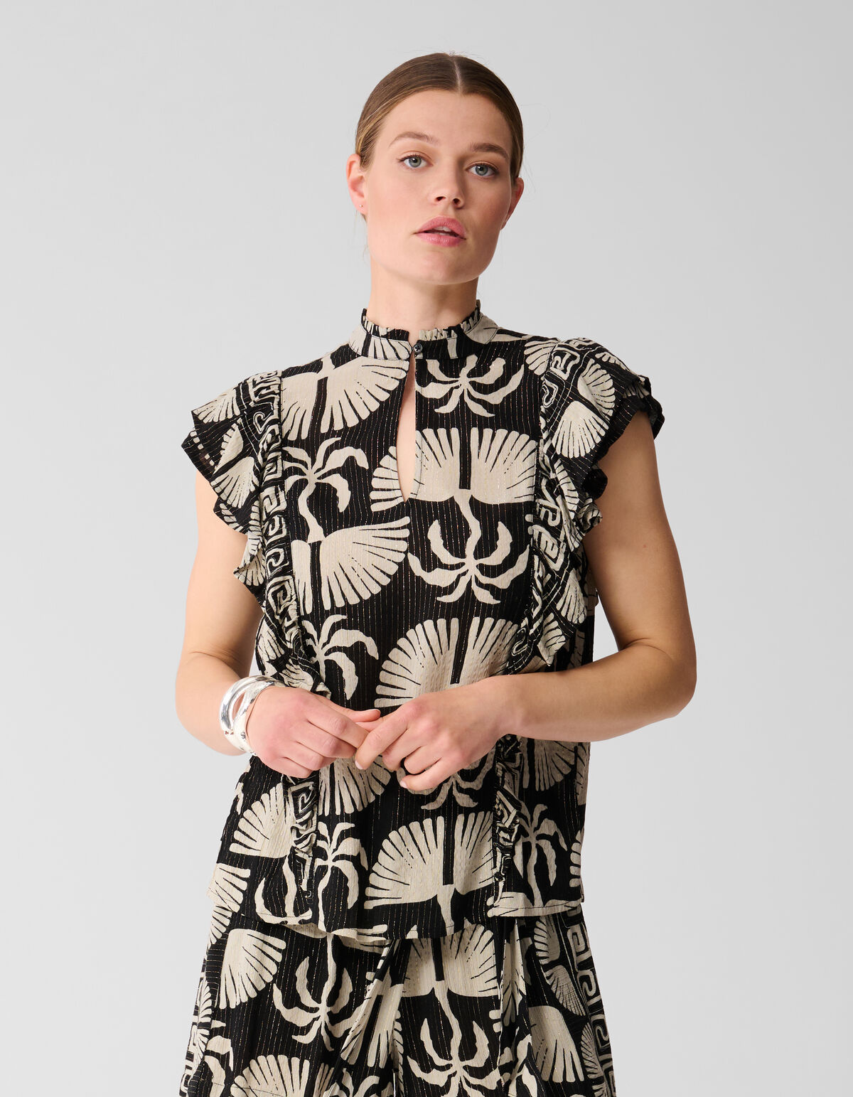 Printed Ruffle Top Zwart/Wit SHOEBY WOMEN