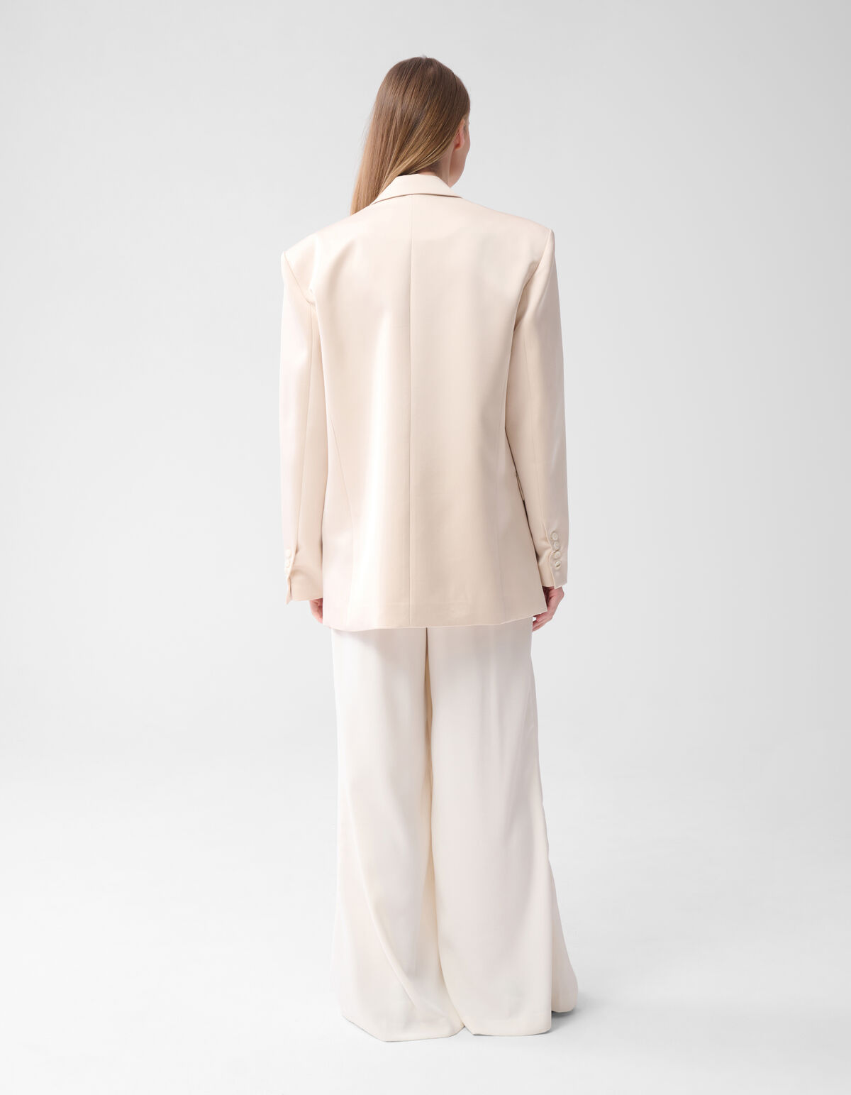 Satijnen Oversized Blazer Gebroken Wit By Lonneke SHOEBY WOMEN