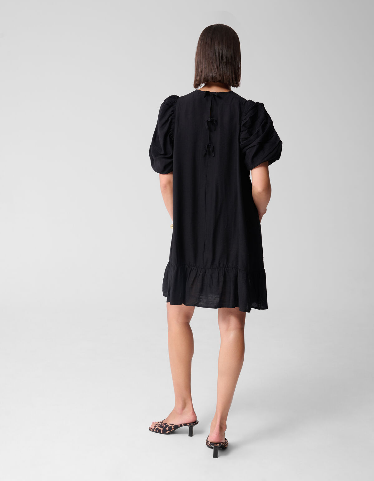 Puffy Mini Jurk Zwart SHOEBY WOMEN