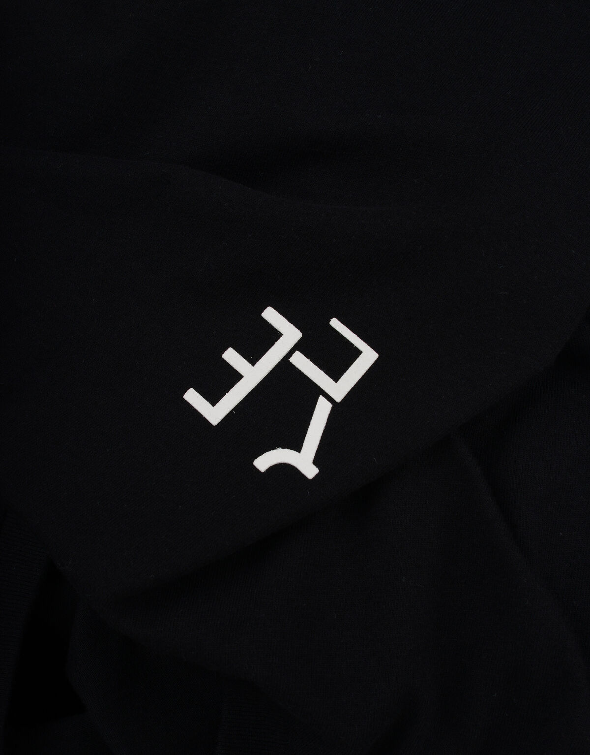 Small Print T-shirt REFILL