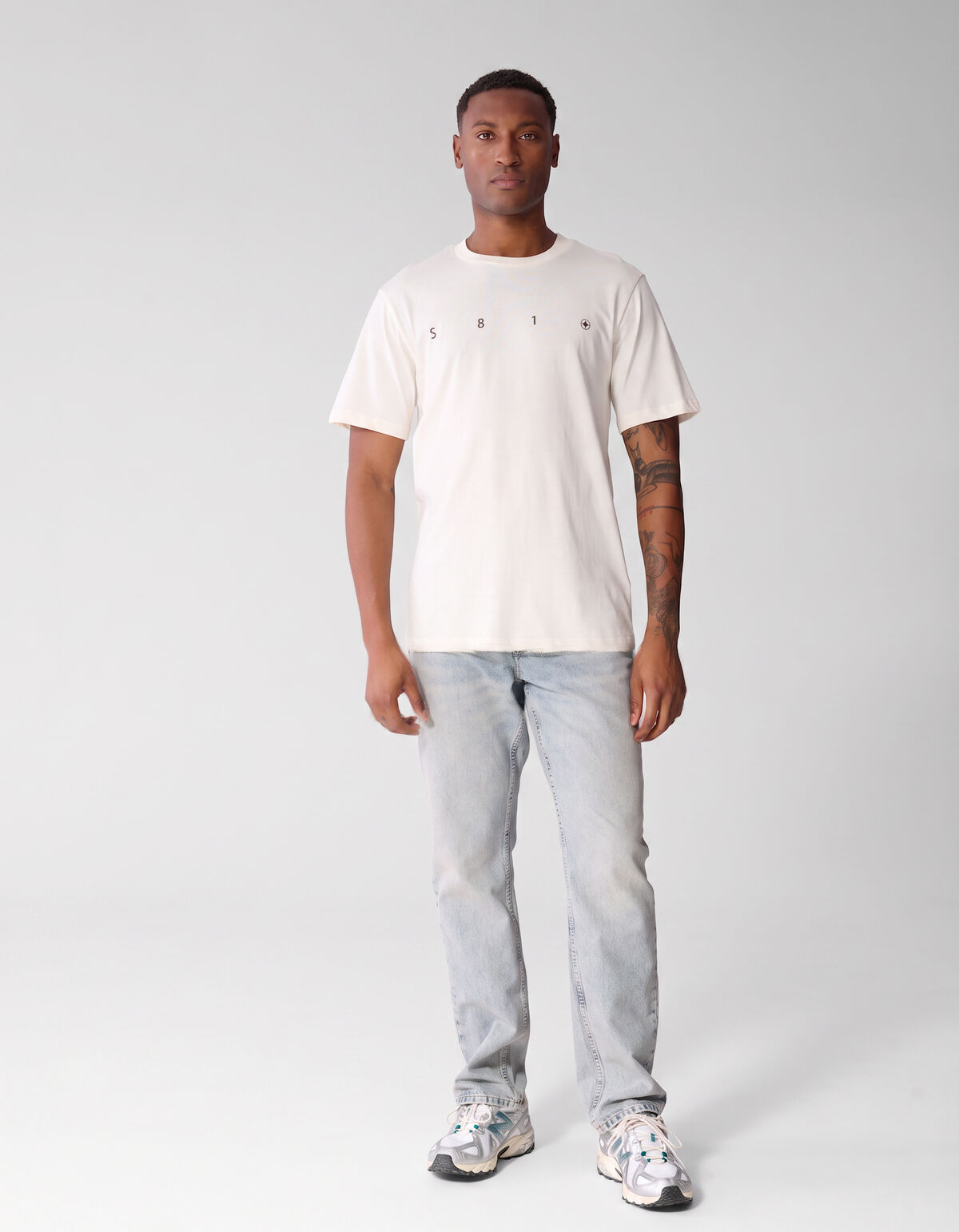 Minimal Artwork T-shirt Gebroken Wit SHOEBY MEN