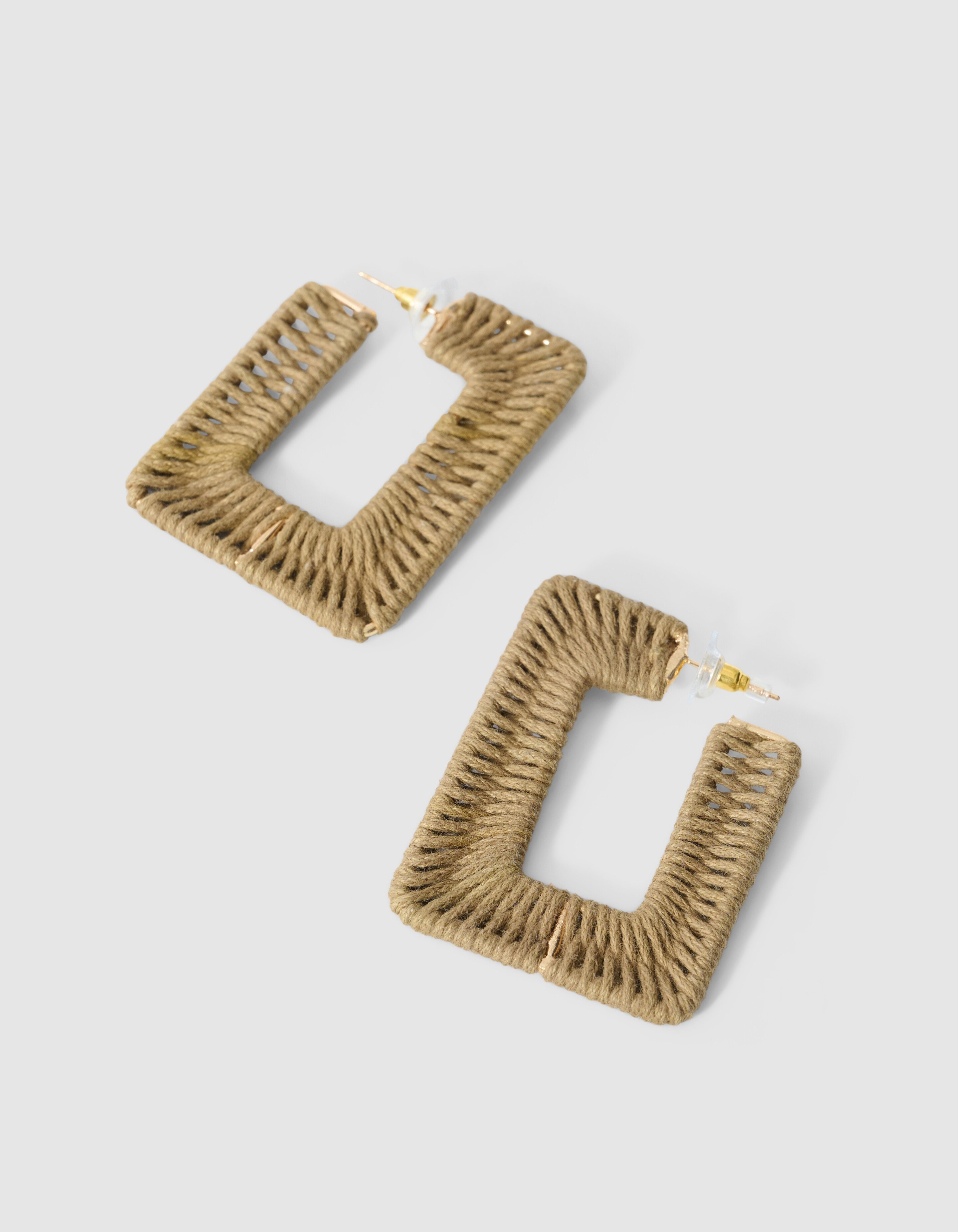 Square Raffia Oorbellen Groen SHOEBY ACCESSOIRES