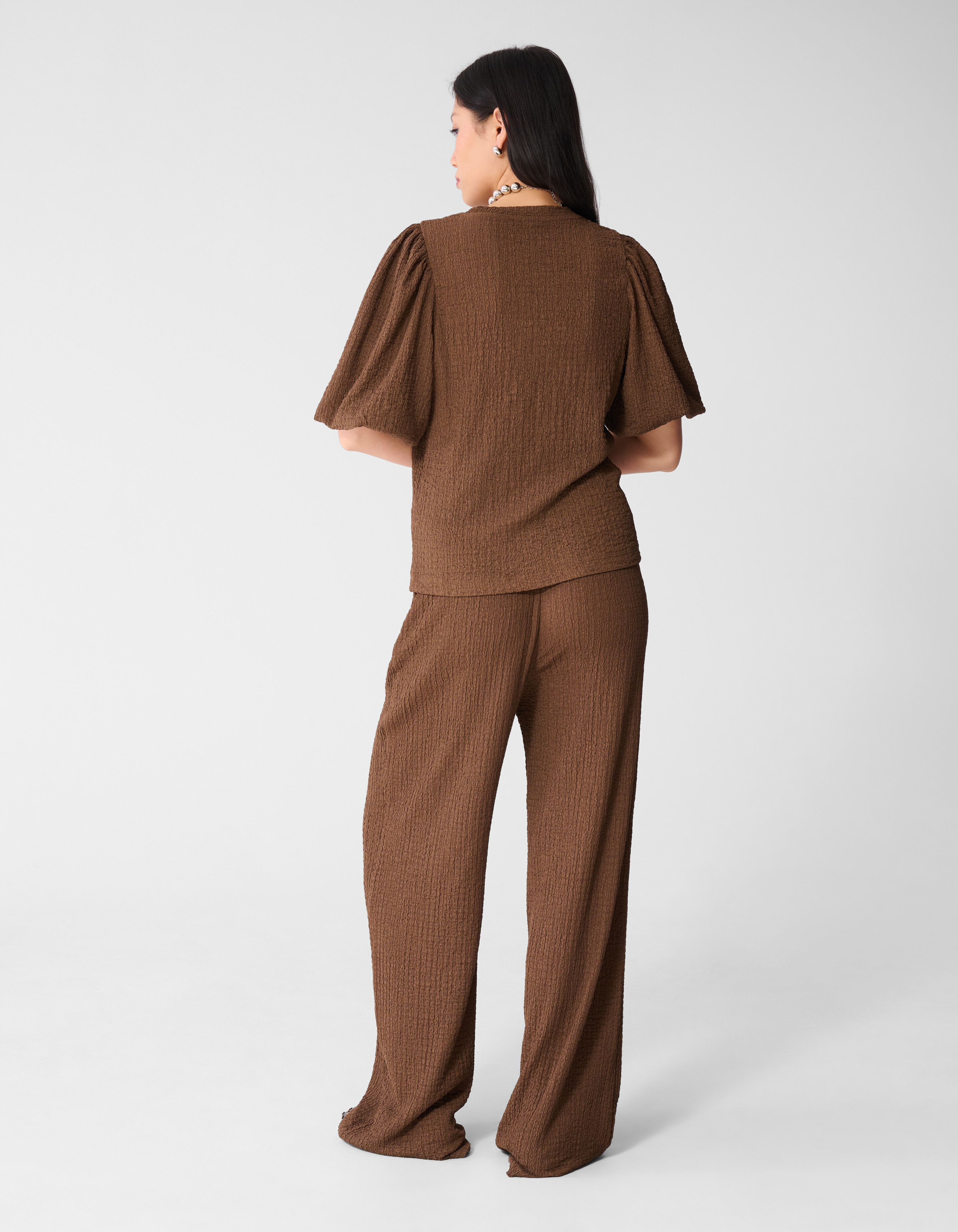 Crinkle Balloon Top Bruin SHOEBY WOMEN