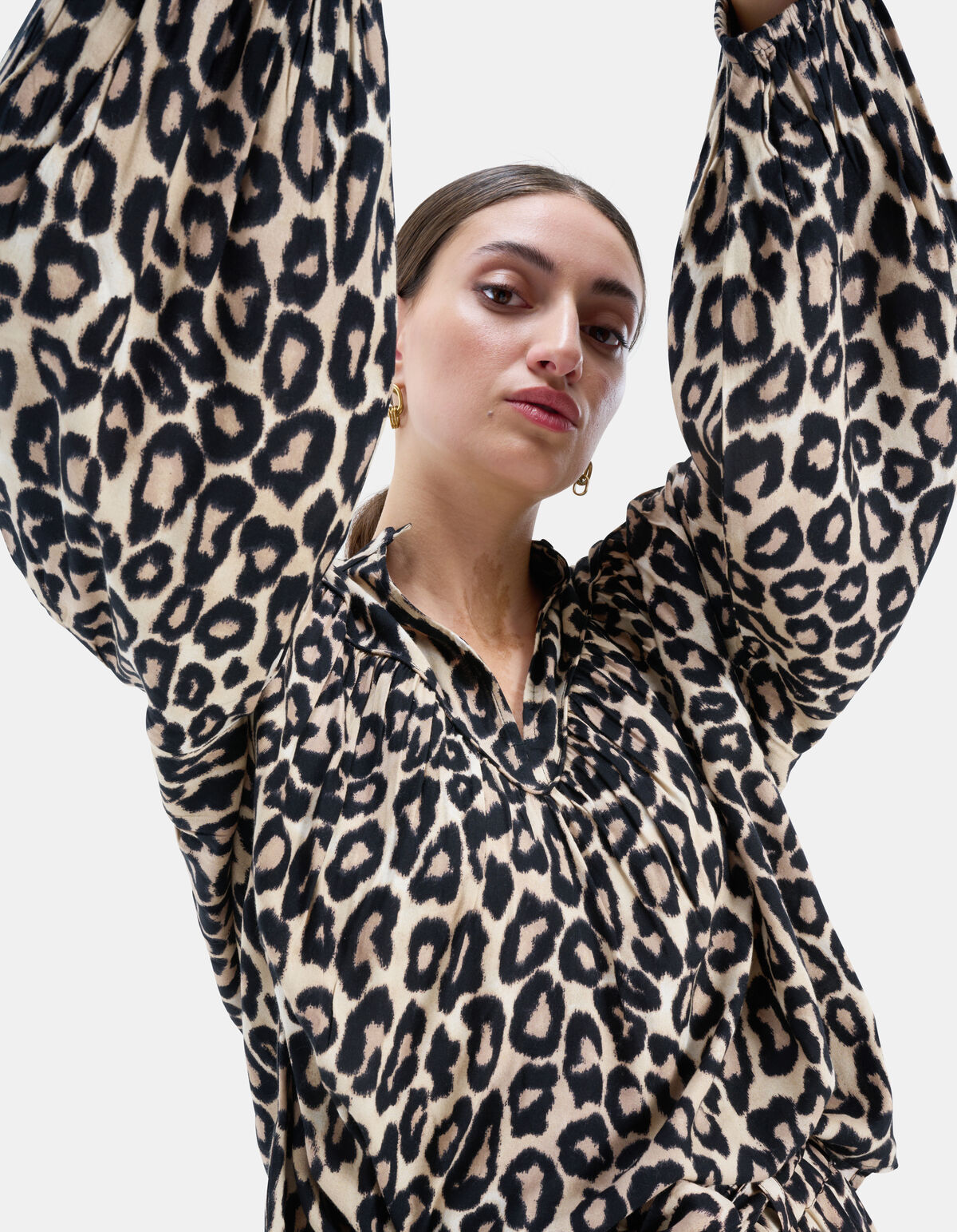 Thirty Blouse Bruin EKSEPT