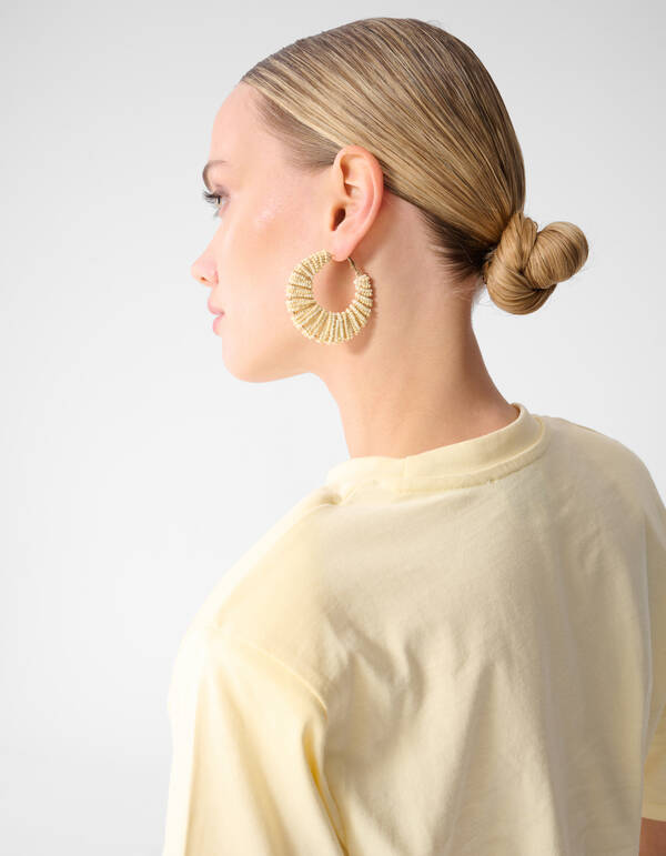 Beaded Hoop Oorbellen Lichtgeel SHOEBY ACCESSOIRES