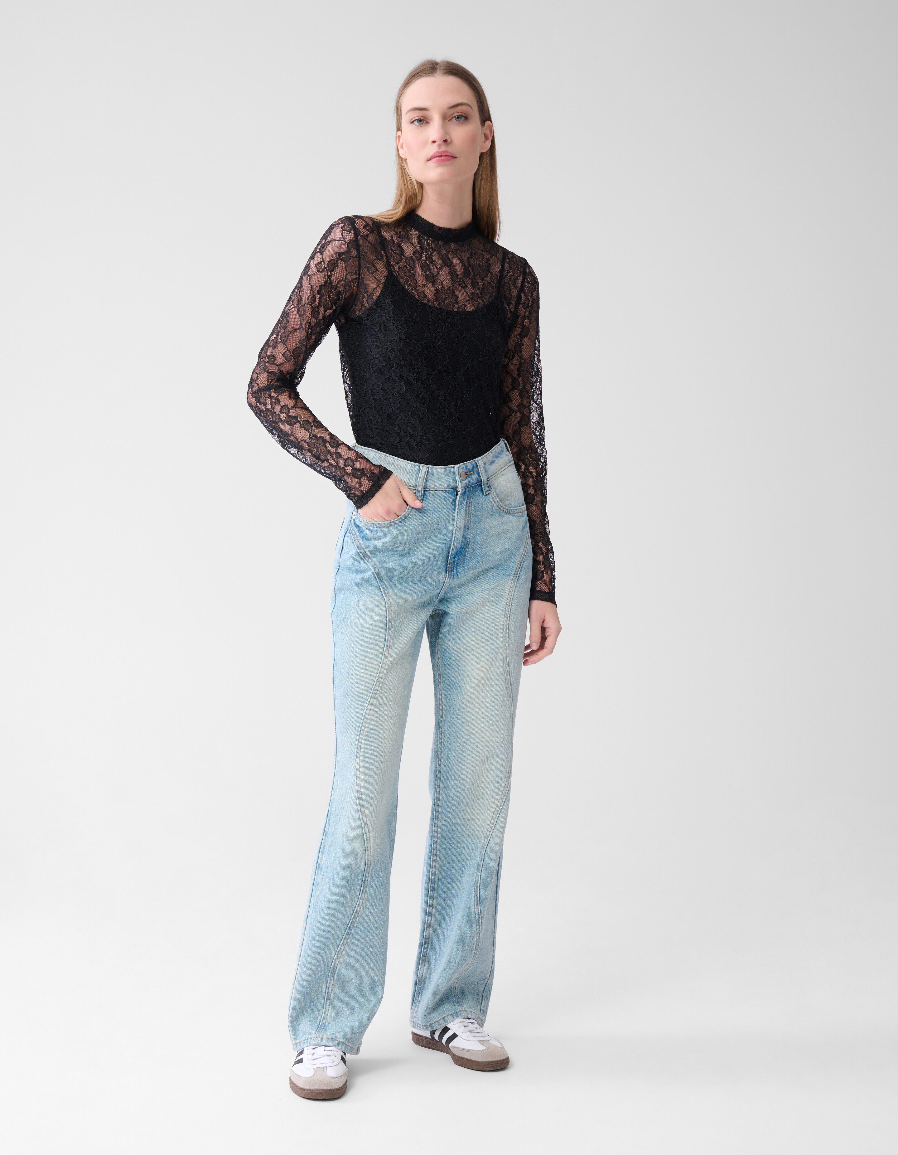 Wavy Straight Fit Jeans Bleached SHOEBY WOMEN
