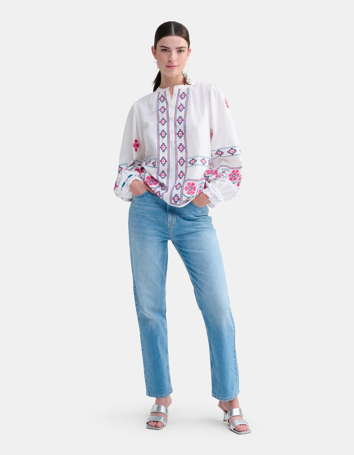 Embro Blouse By Lonneke EKSEPT