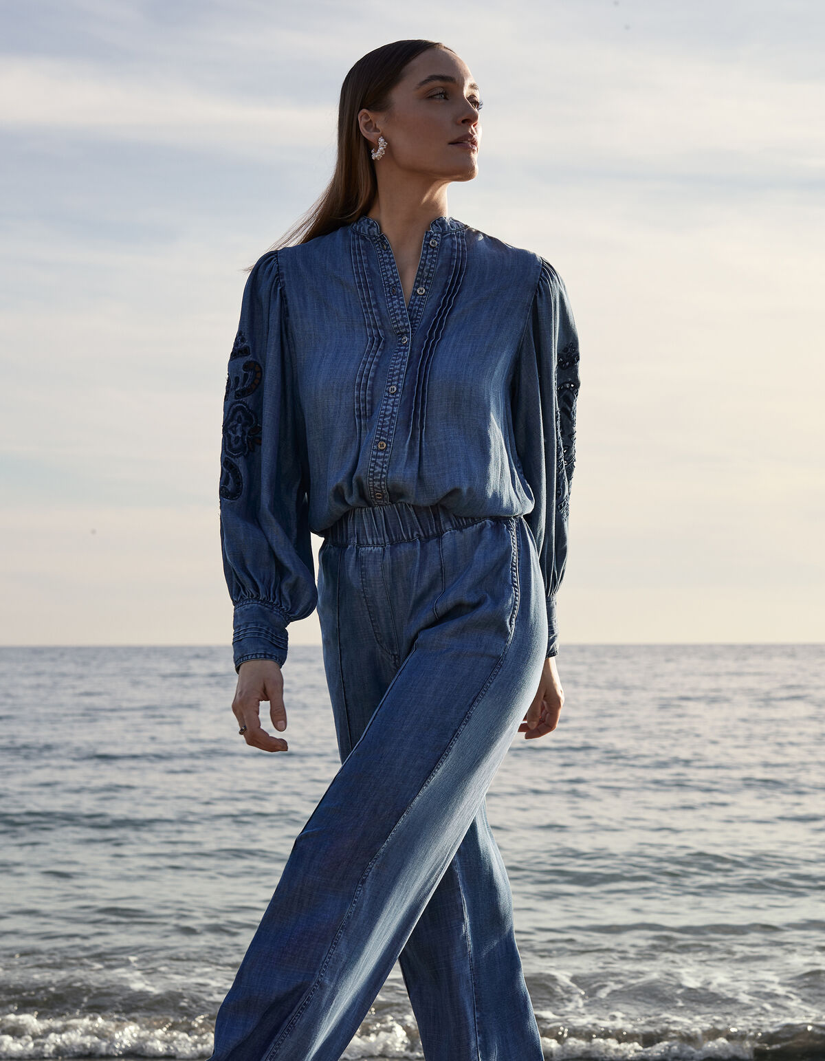 Pintuck Embroidery Blouse Blauw By Mieke SHOEBY WOMEN