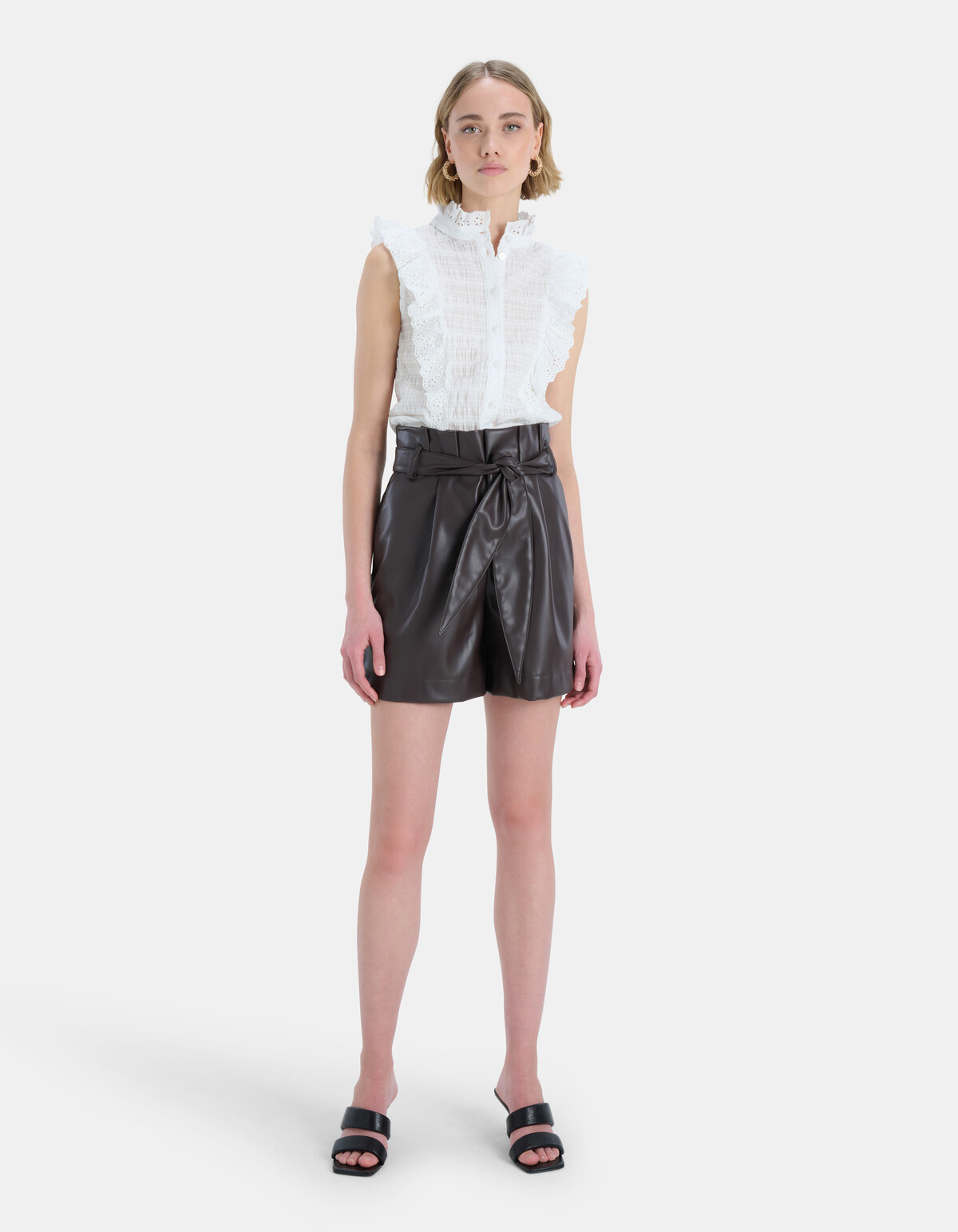 Vegan Leather Paperbag Short EKSEPT