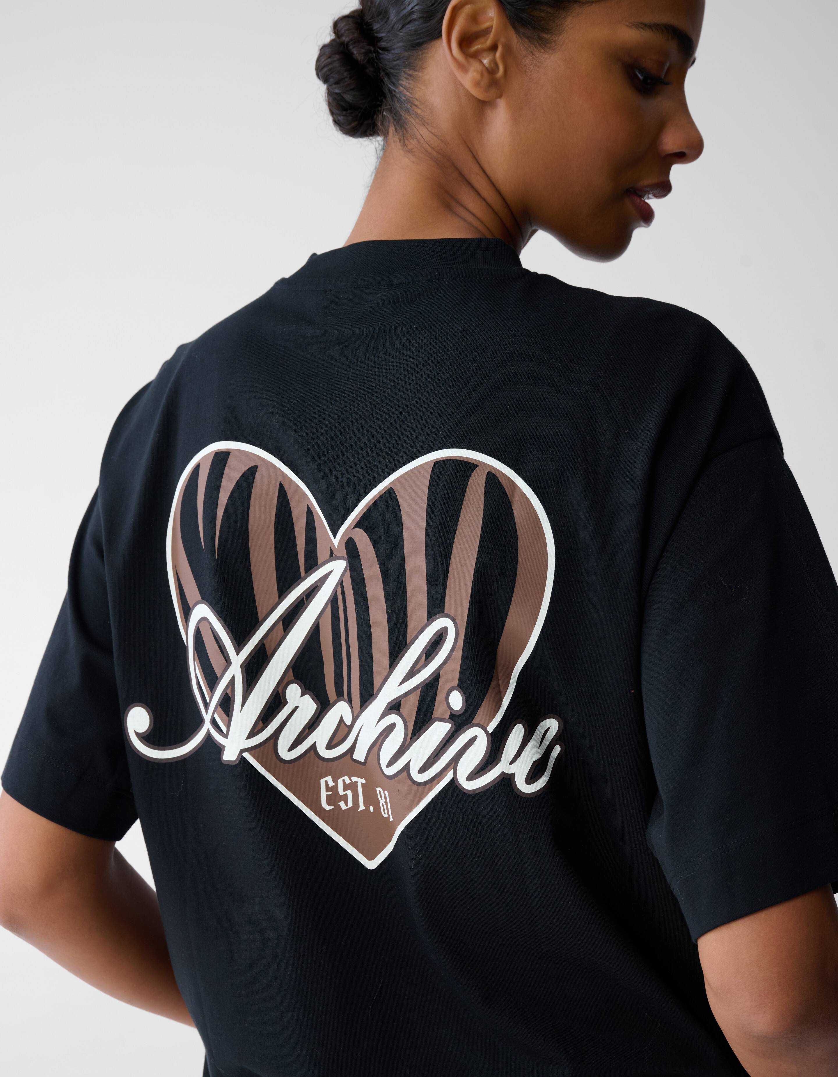 Heart Back Artwork T-shirt Zwart SHOEBY WOMEN