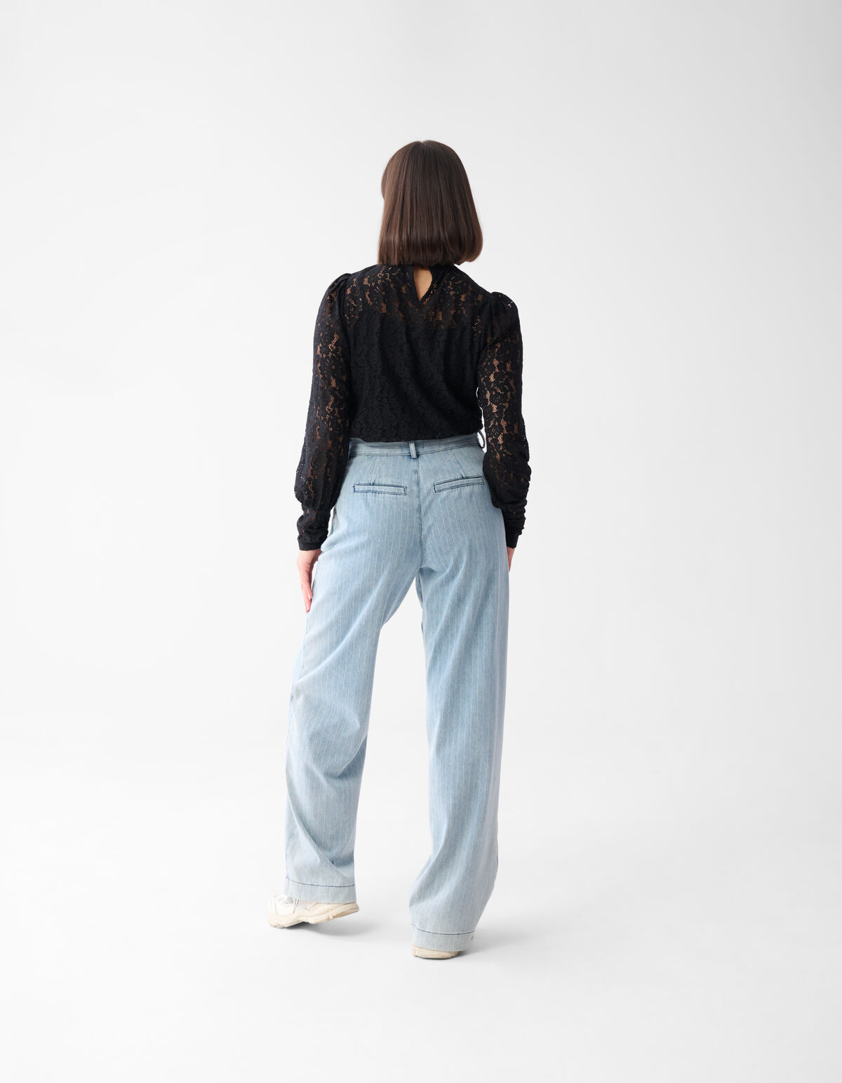 Two Tone Kanten Top Zwart SHOEBY WOMEN