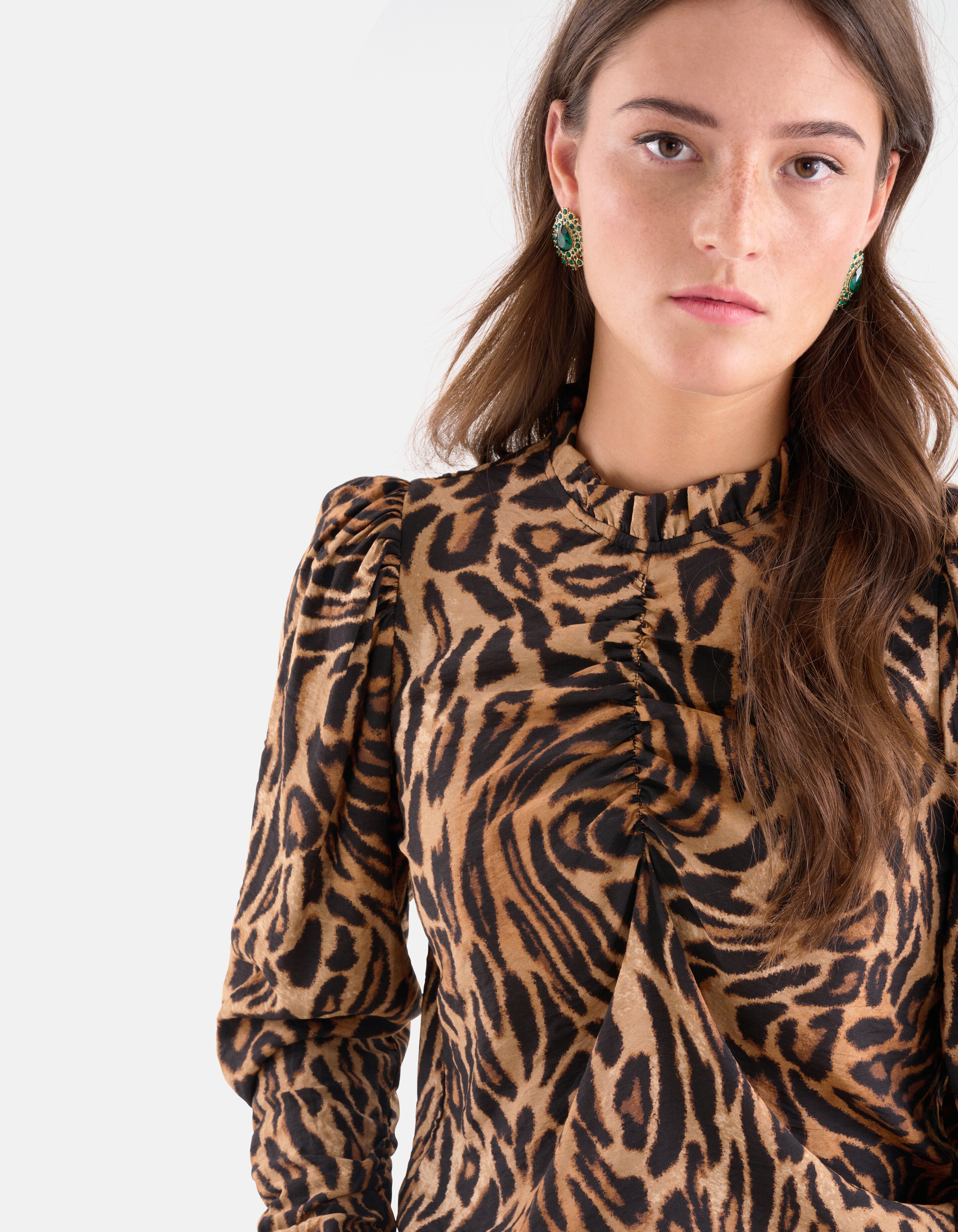 Puffy Sleeve Leopard Top SHOEBY WOMEN