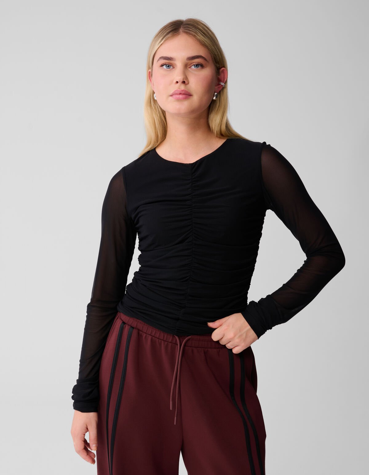 Sheering Mesh Top Zwart SHOEBY WOMEN