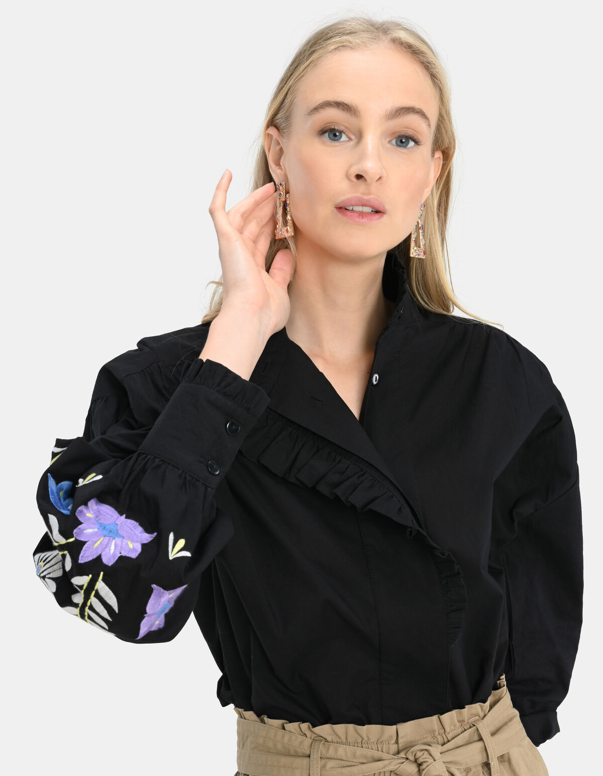 Voile Embroidery Blouse Zwart SHOEBY WOMEN