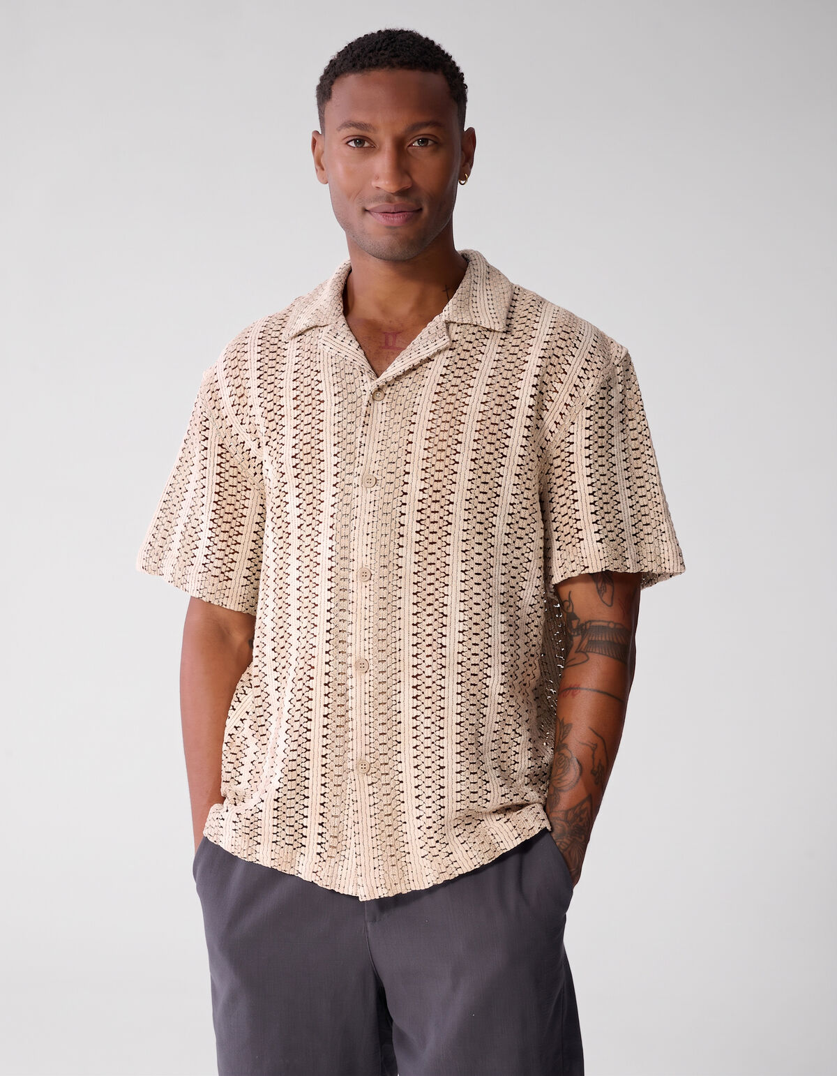 Stripe Crochet Overshirt Zand SHOEBY MEN