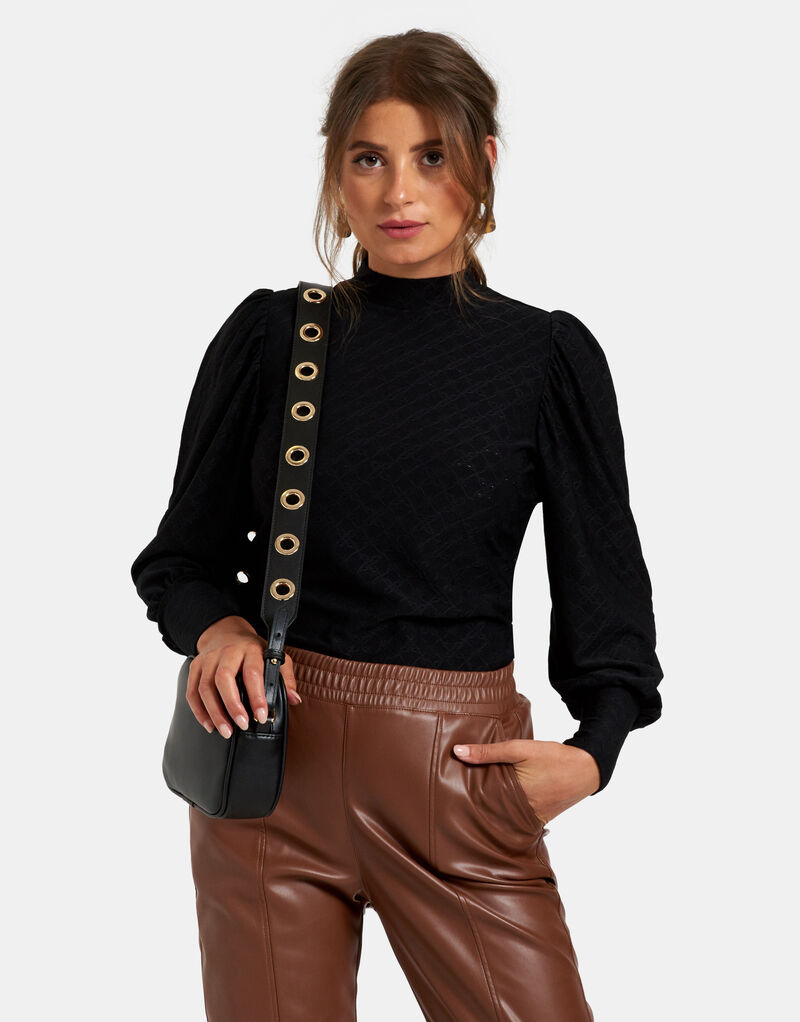 Iva Top