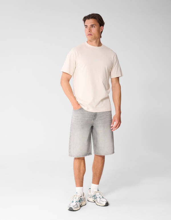 Logo Circle Artwork T-shirt Zand SHOEBY MEN