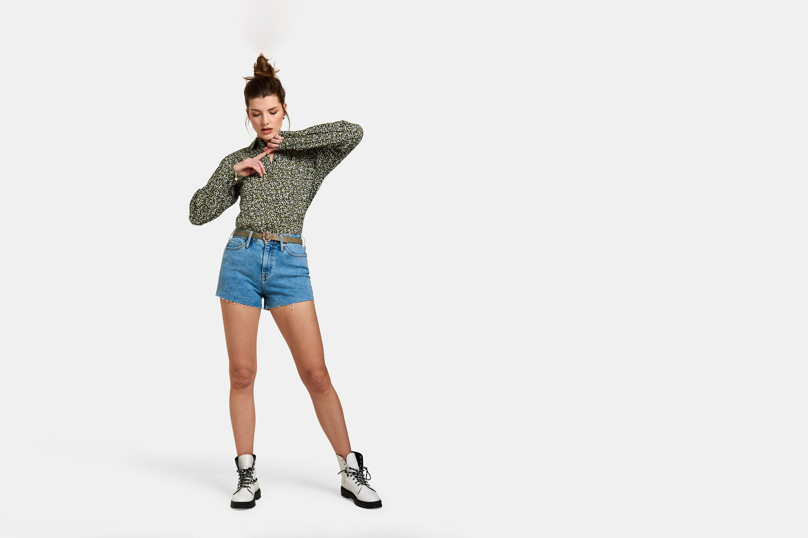 Cherry short