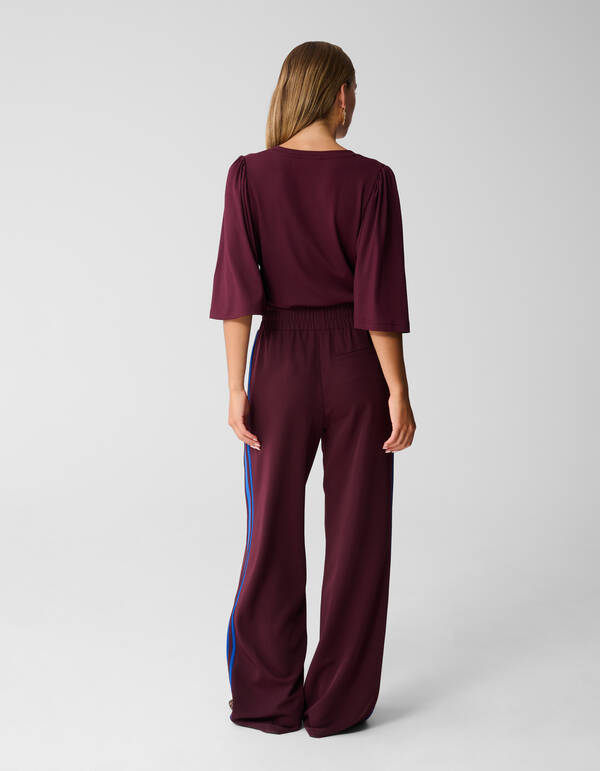 Ruffle Rib Top Donkerrood SHOEBY WOMEN