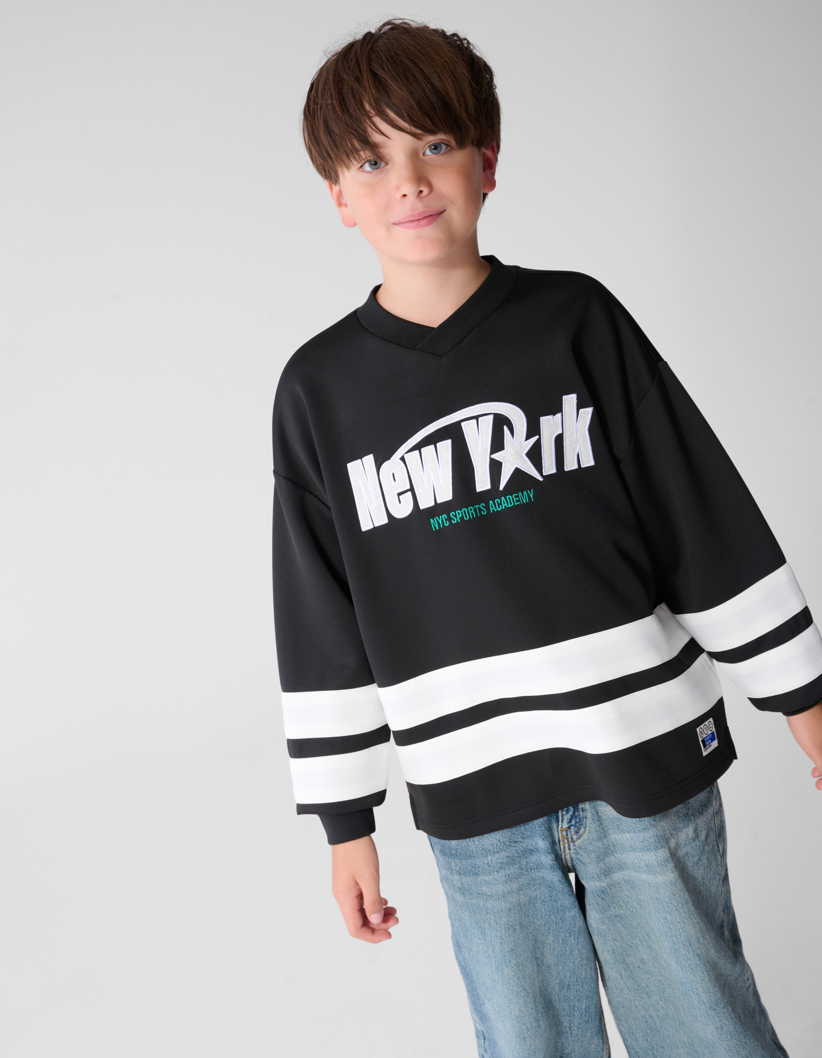 Oversized Fit Artwork Sweater Zwart SHOEBY BOYS