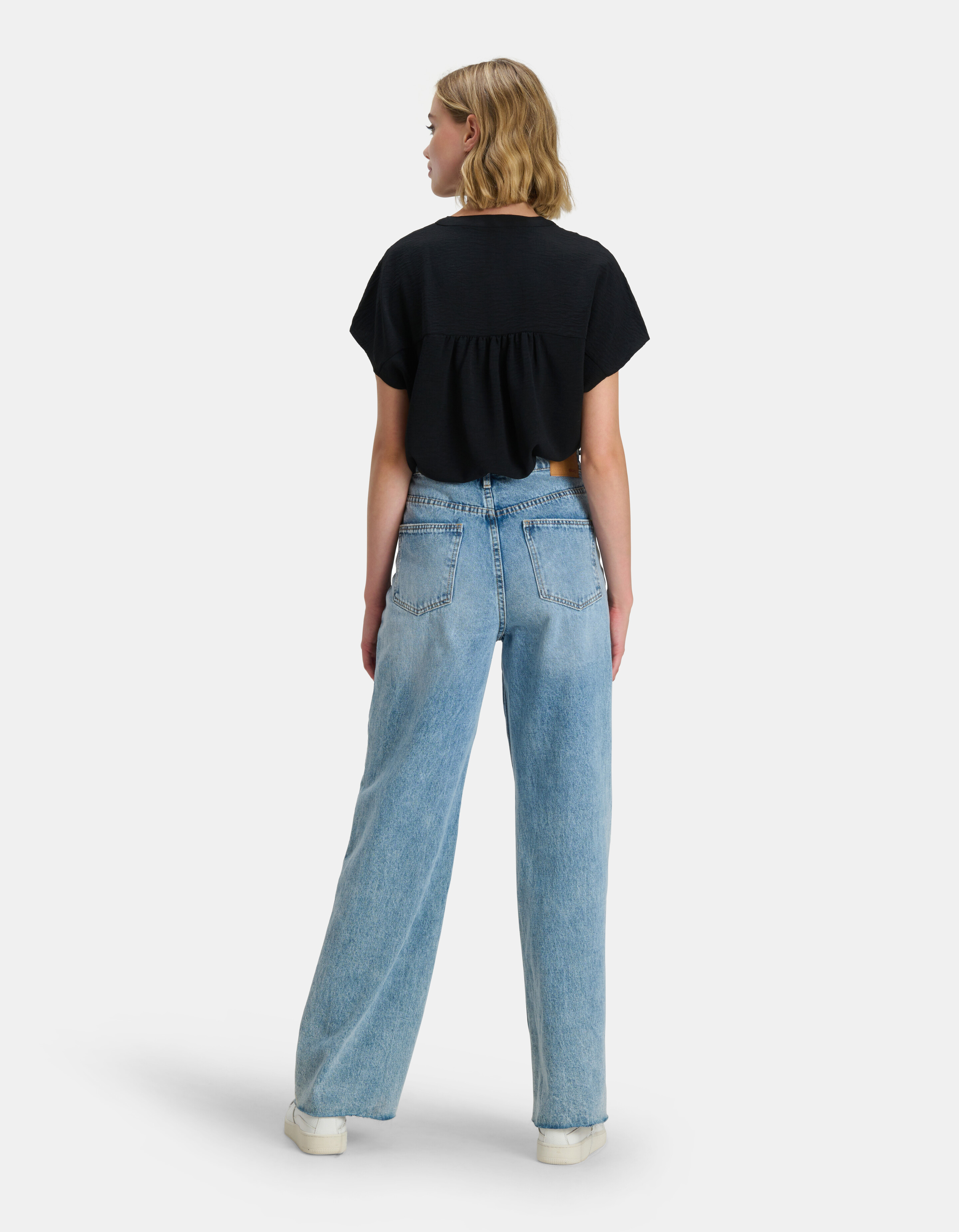 Relaxed Top Zwart SHOEBY WOMEN