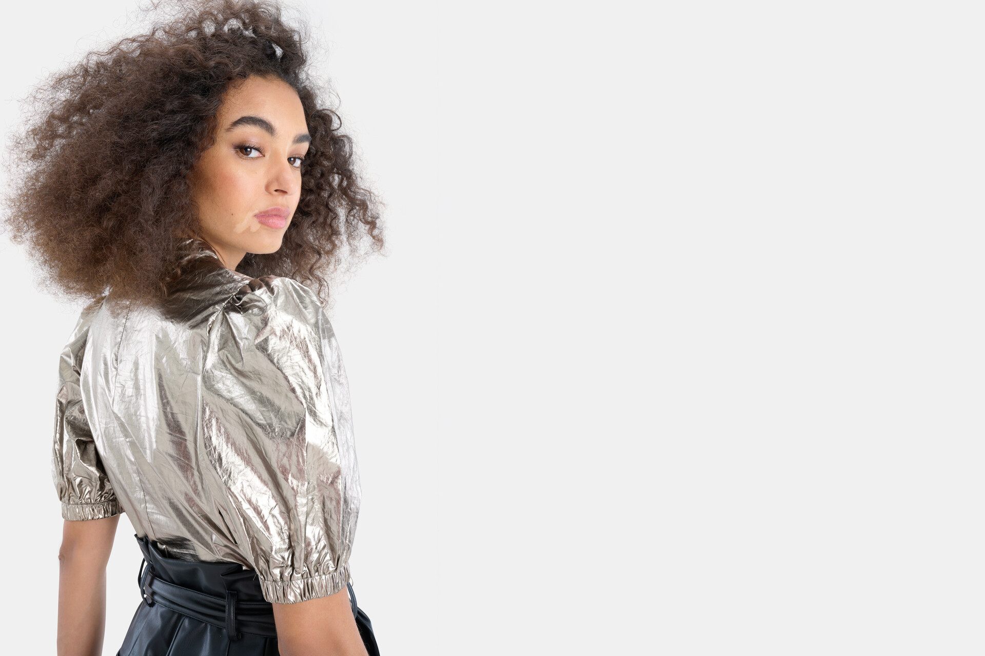 Metallic Top EKSEPT