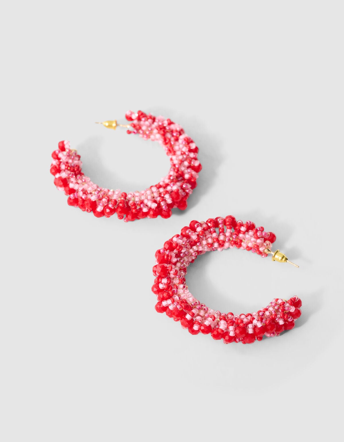 Beaded Hoop Oorbellen Roze SHOEBY ACCESSOIRES