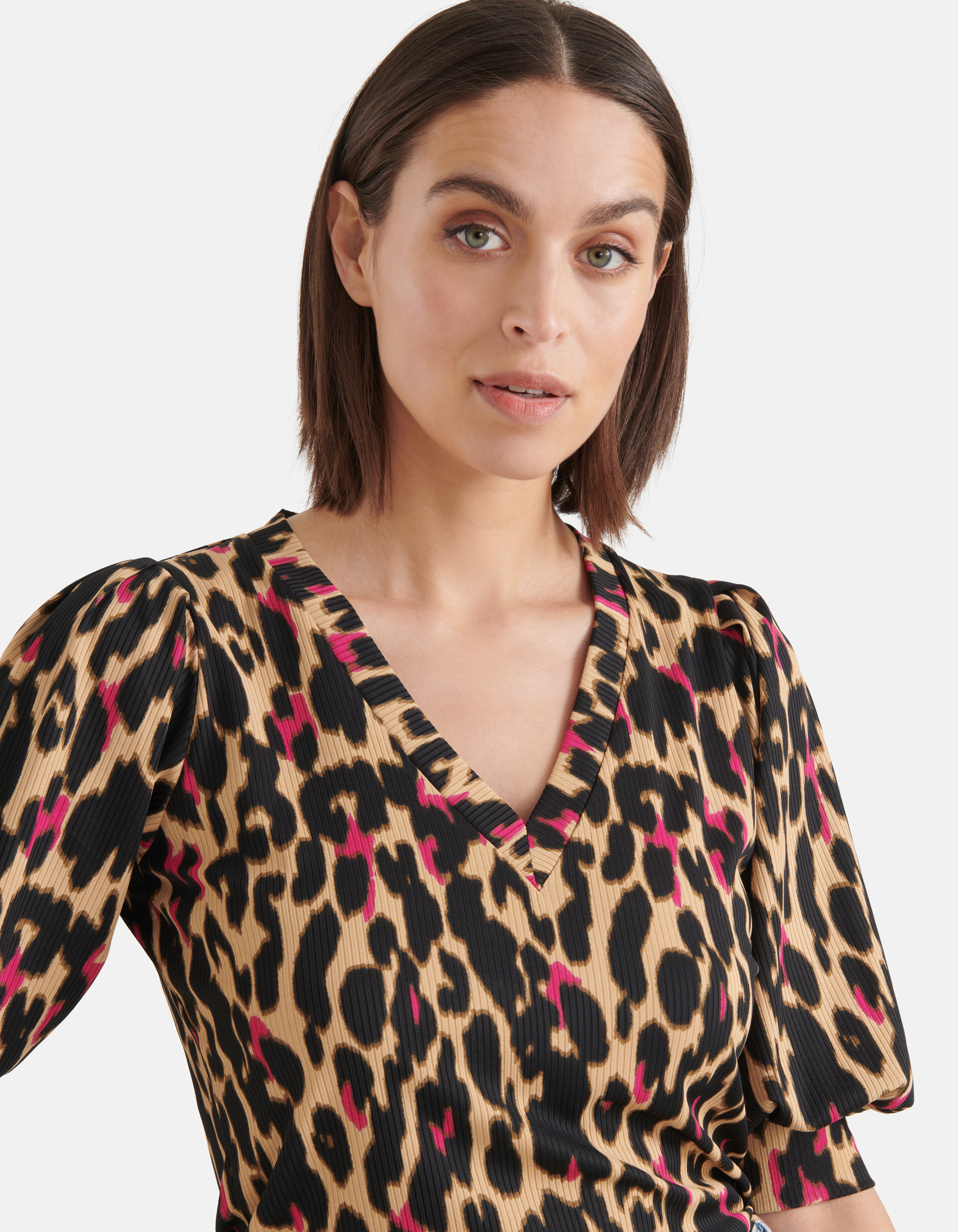 Leopard Rib V-hals Top Bruin SHOEBY WOMEN