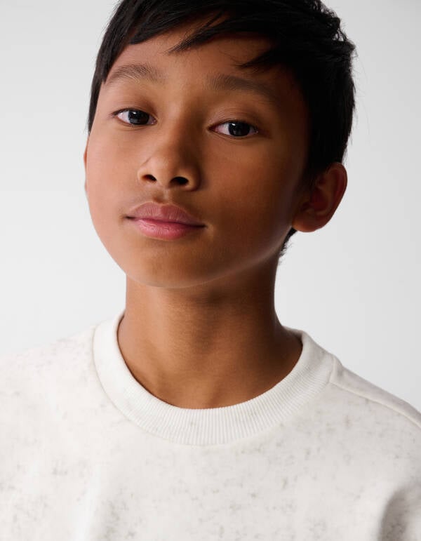 Printed Smiley Artwork Sweater Wit SHOEBY BOYS