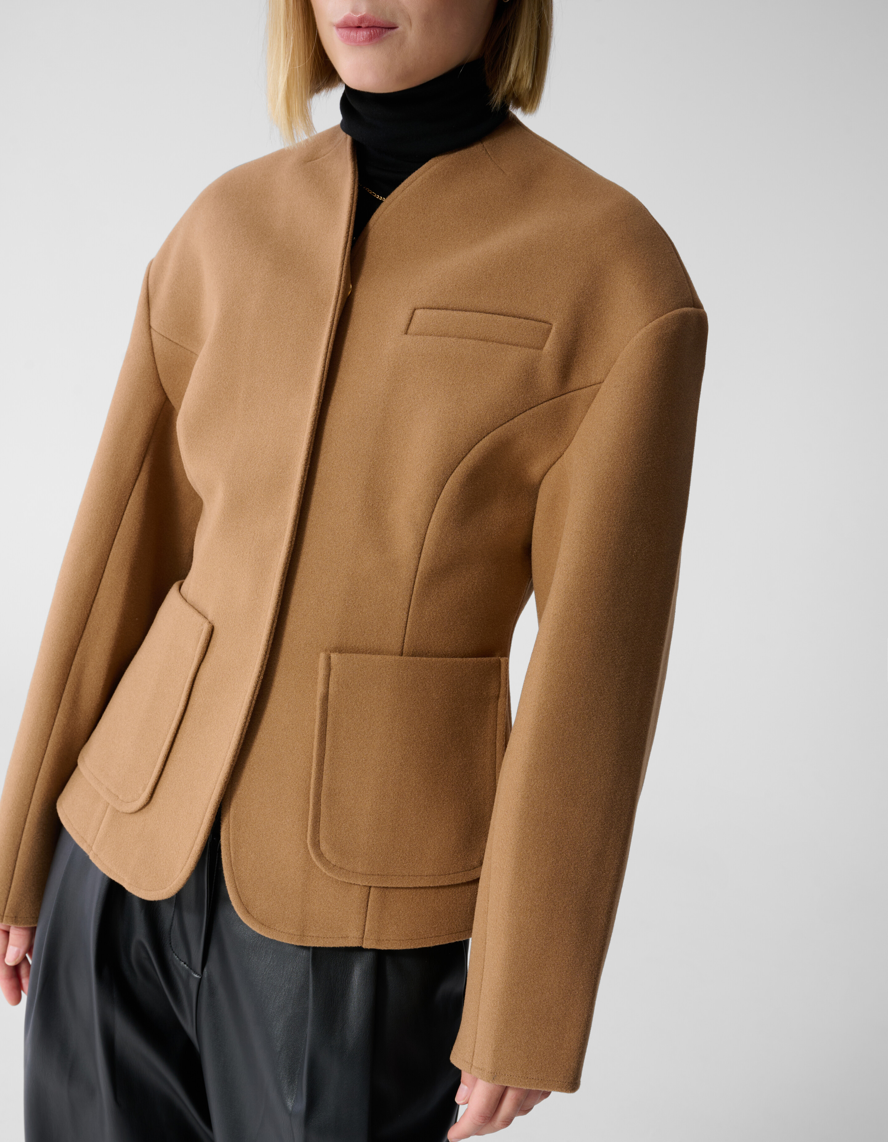 Eggshape Jack Camel By Lonneke SHOEBY WOMEN