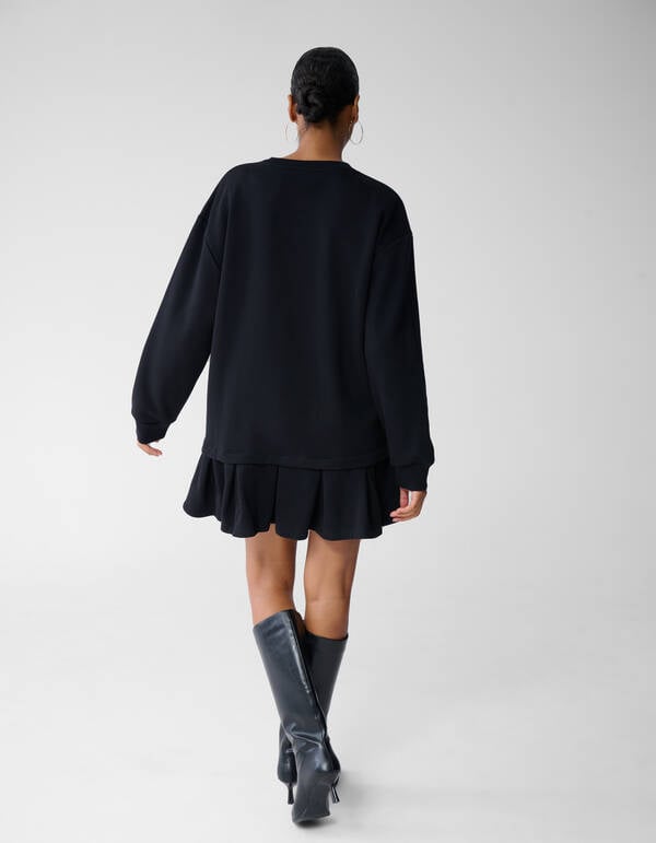 Oversized Sweat Ruffle Jurk Zwart By Fred SHOEBY WOMEN