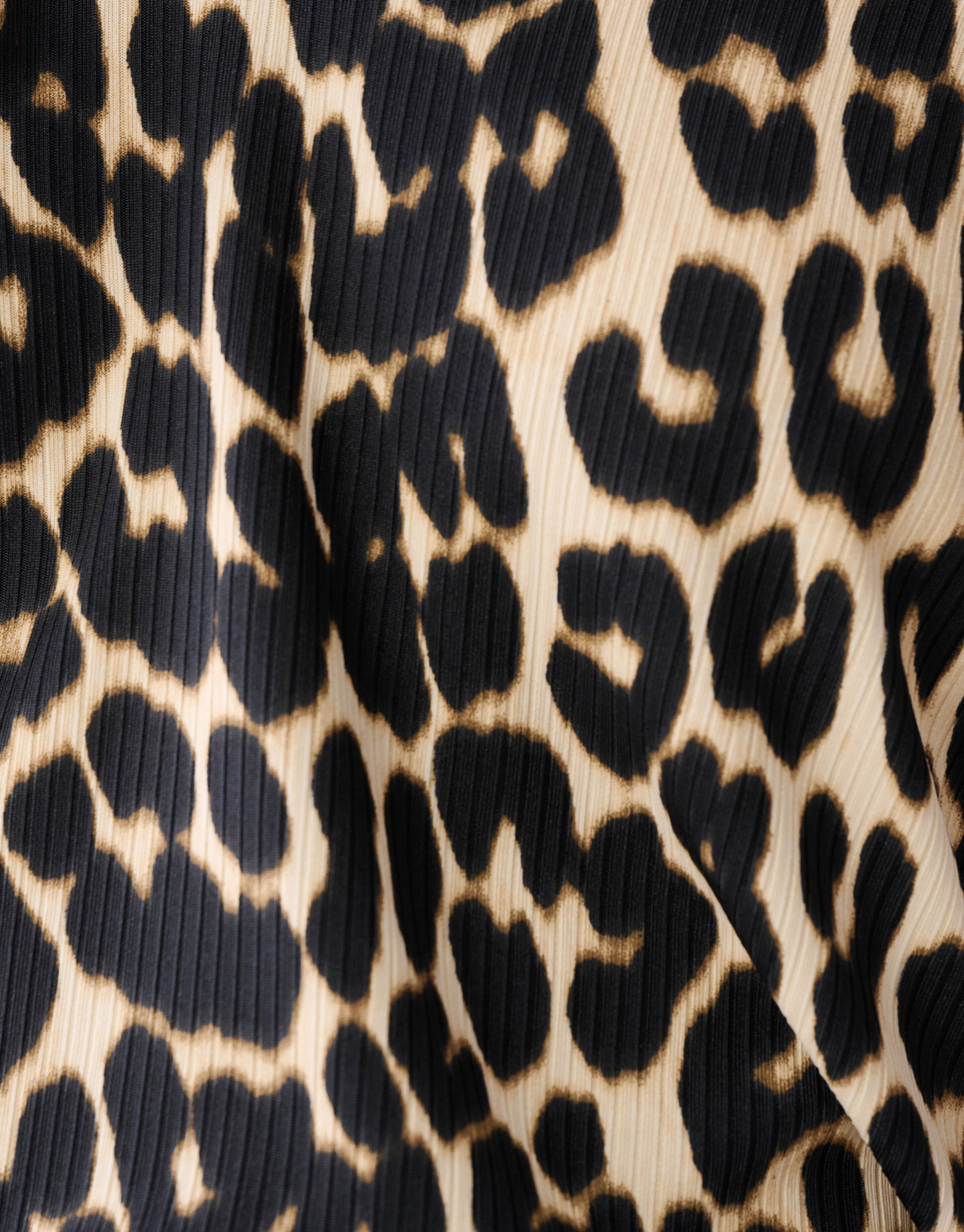 Leopard Ruffle Rib Top Bruin SHOEBY WOMEN