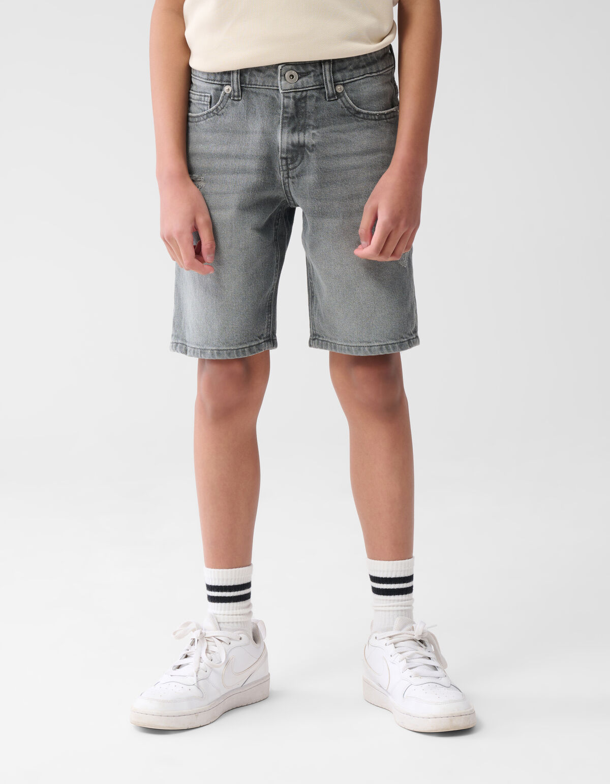 Straight Fit Denim Short Grijs SHOEBY BOYS