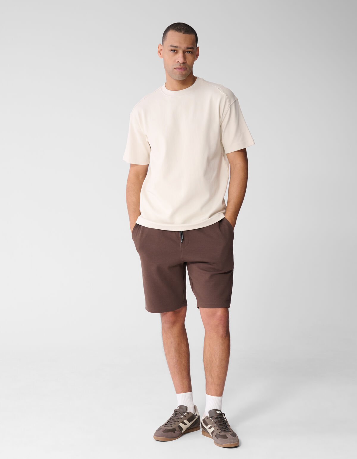 Basis Relaxed Fit T-shirt Beige SHOEBY MEN