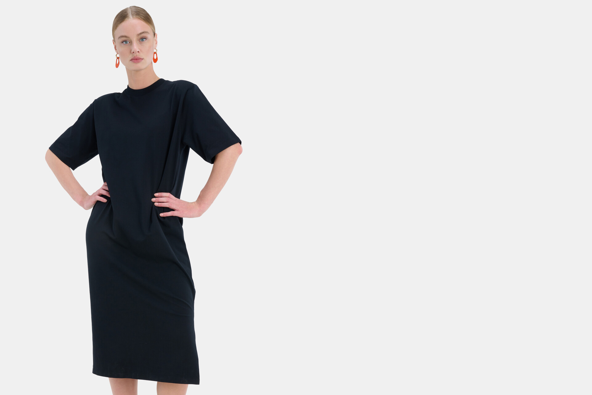 Oversized T-shirt Jurk Zwart SHOEBY WOMEN