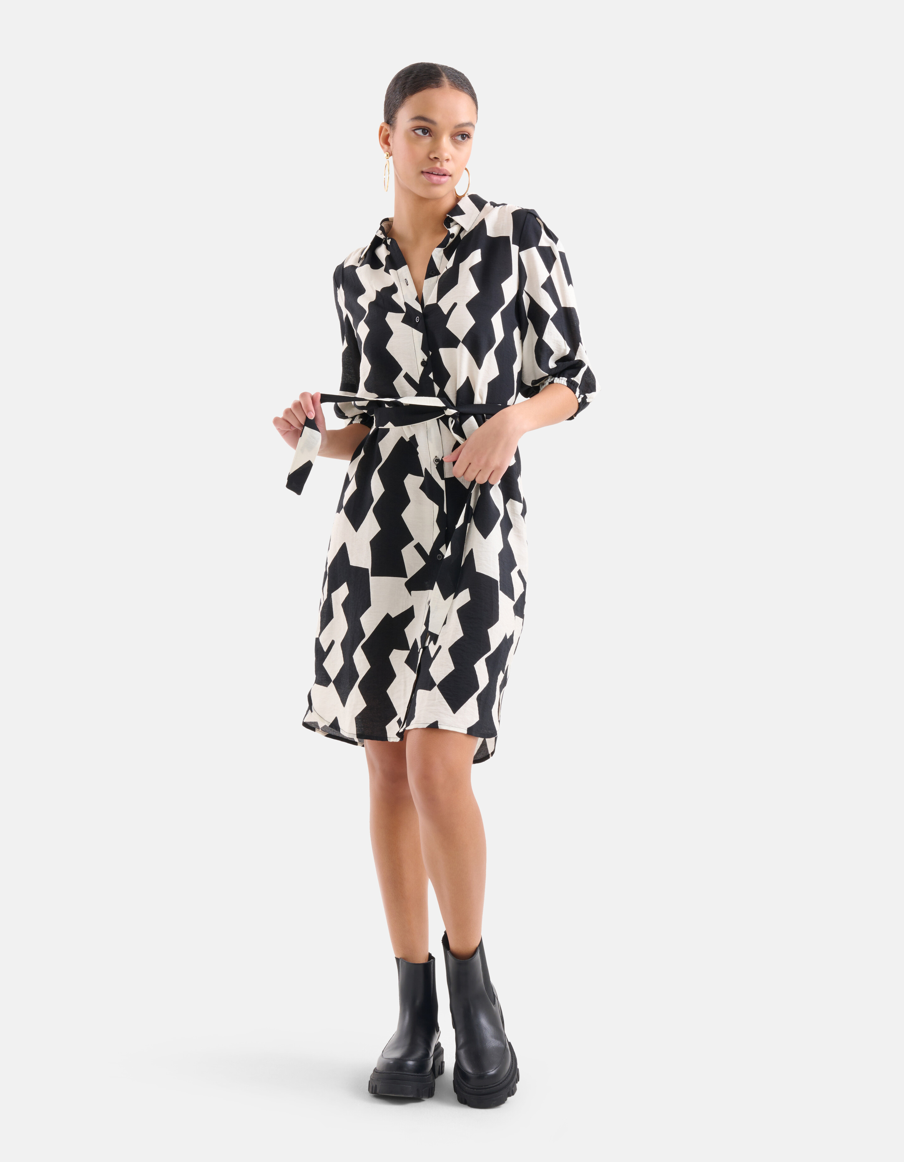 Grafische Overhemd Jurk Zwart/Wit SHOEBY WOMEN