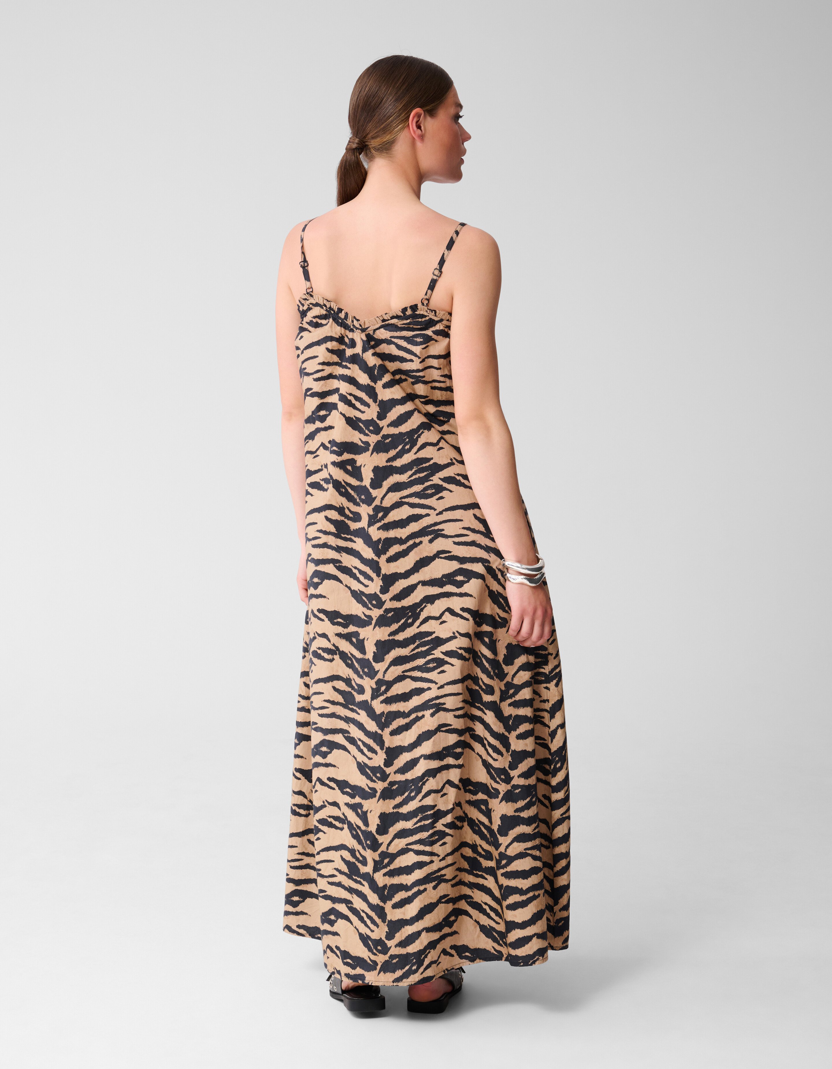 Tiger Maxi Jurk Bruin SHOEBY WOMEN