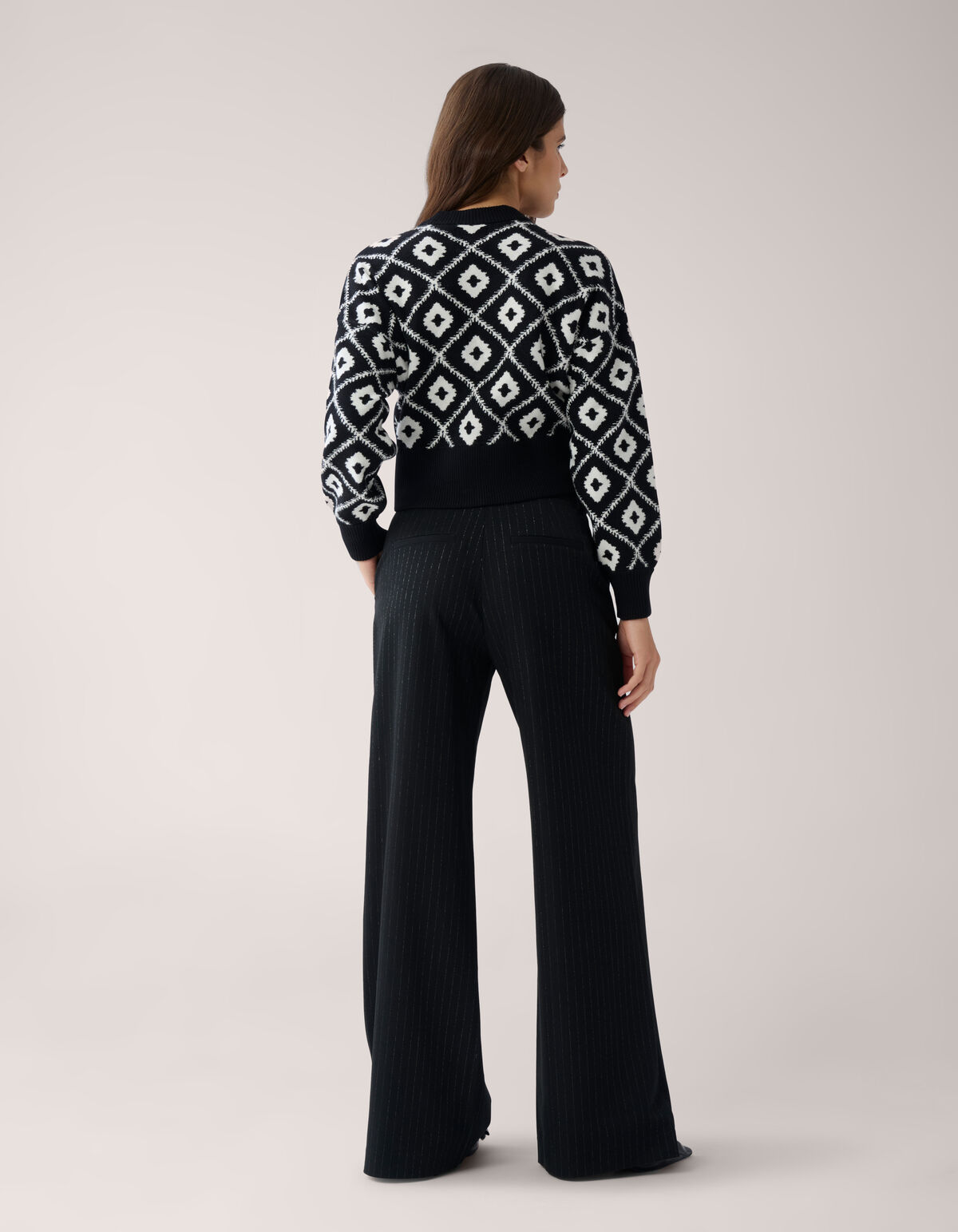 Grafisch Cropped Vest Zwart By Mieke SHOEBY WOMEN