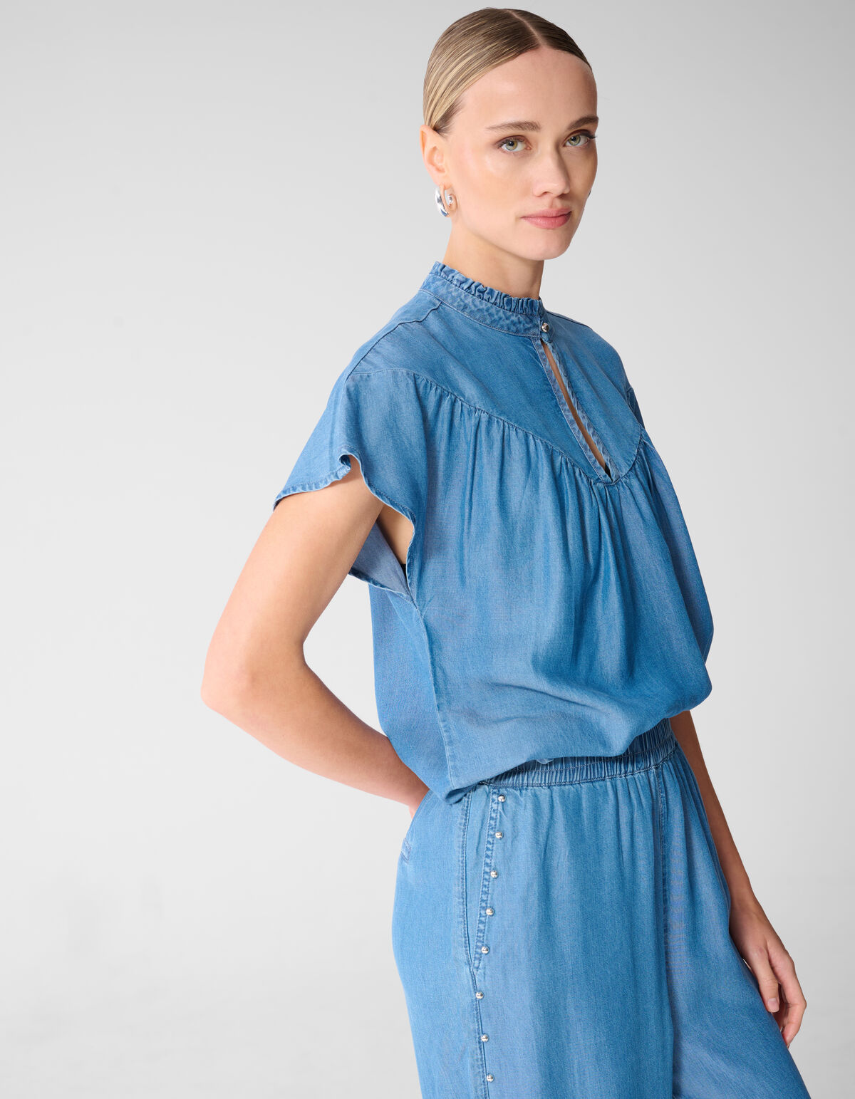 Stud Denim Ruffle Top Blauw SHOEBY WOMEN