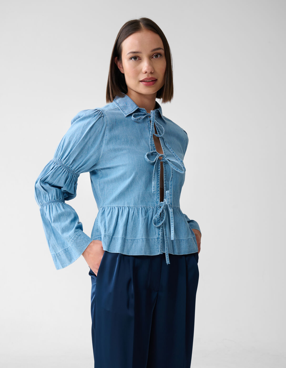 Denim Bow Blouse Blauw SHOEBY WOMEN