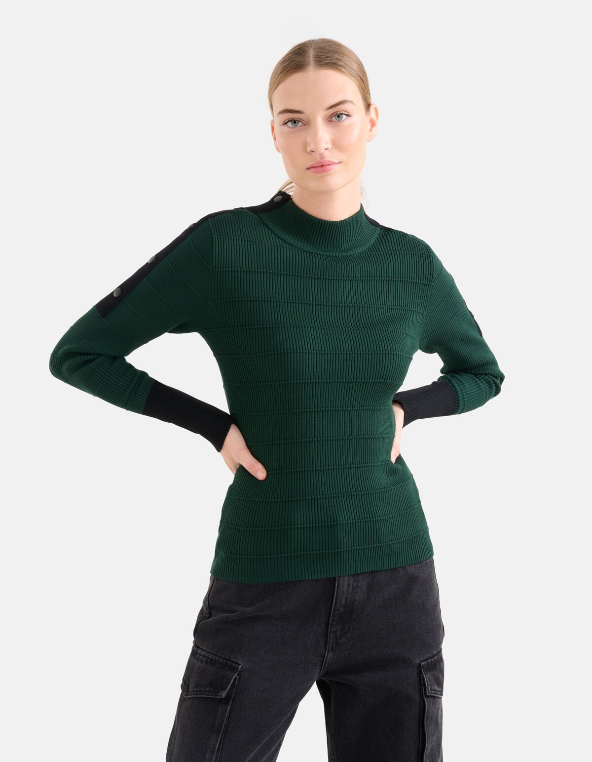 Knopen Trui Donkergroen SHOEBY WOMEN