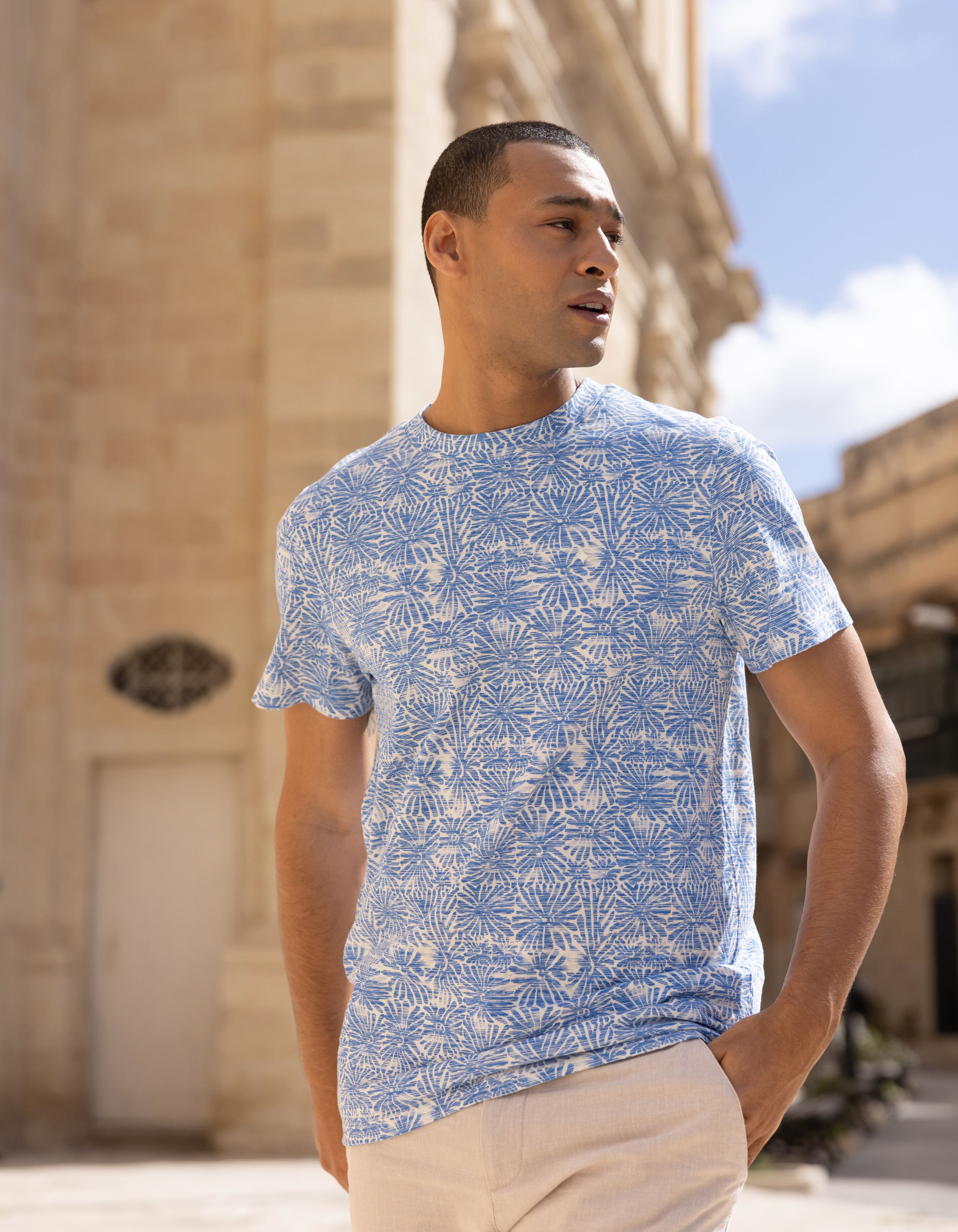 Printed Flower T-shirt Lichtblauw SHOEBY MEN