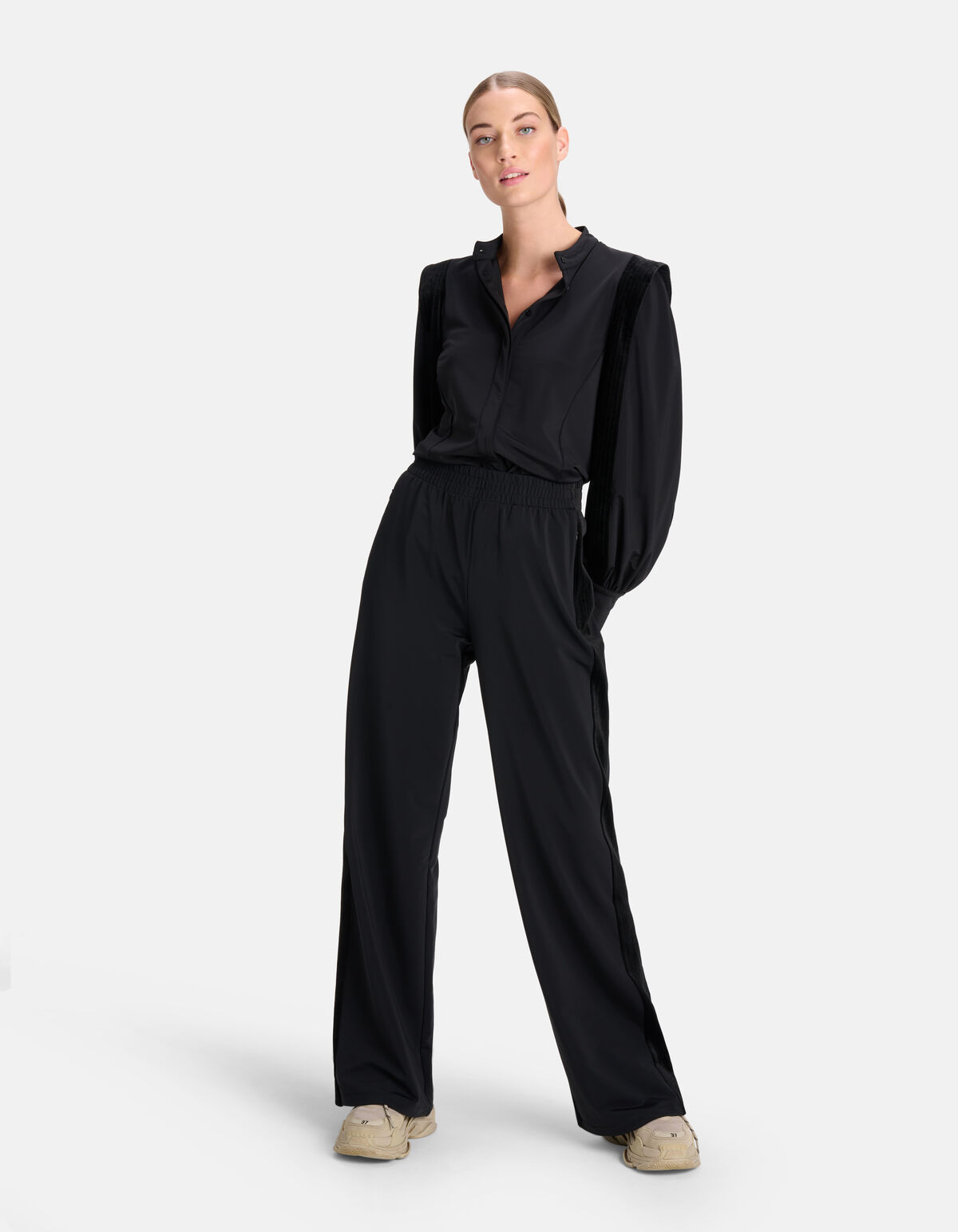 Travel Blouse Zwart SHOEBY WOMEN