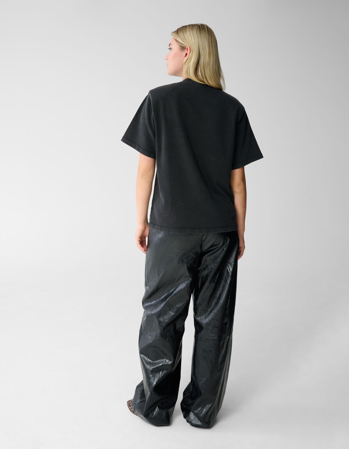 Padded Washed Sweat T-shirt Donkergrijs SHOEBY WOMEN