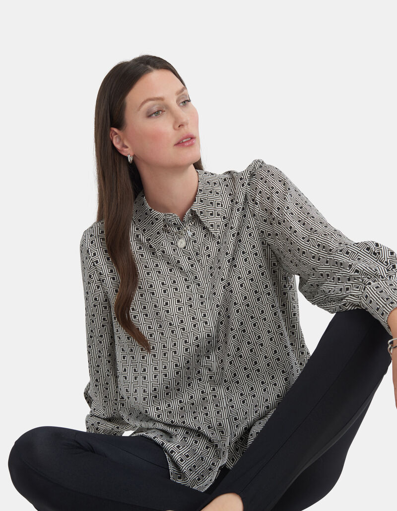 Meander Blouse