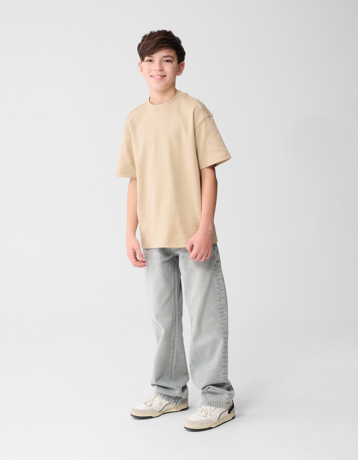 Label T-shirt Zand SHOEBY BOYS
