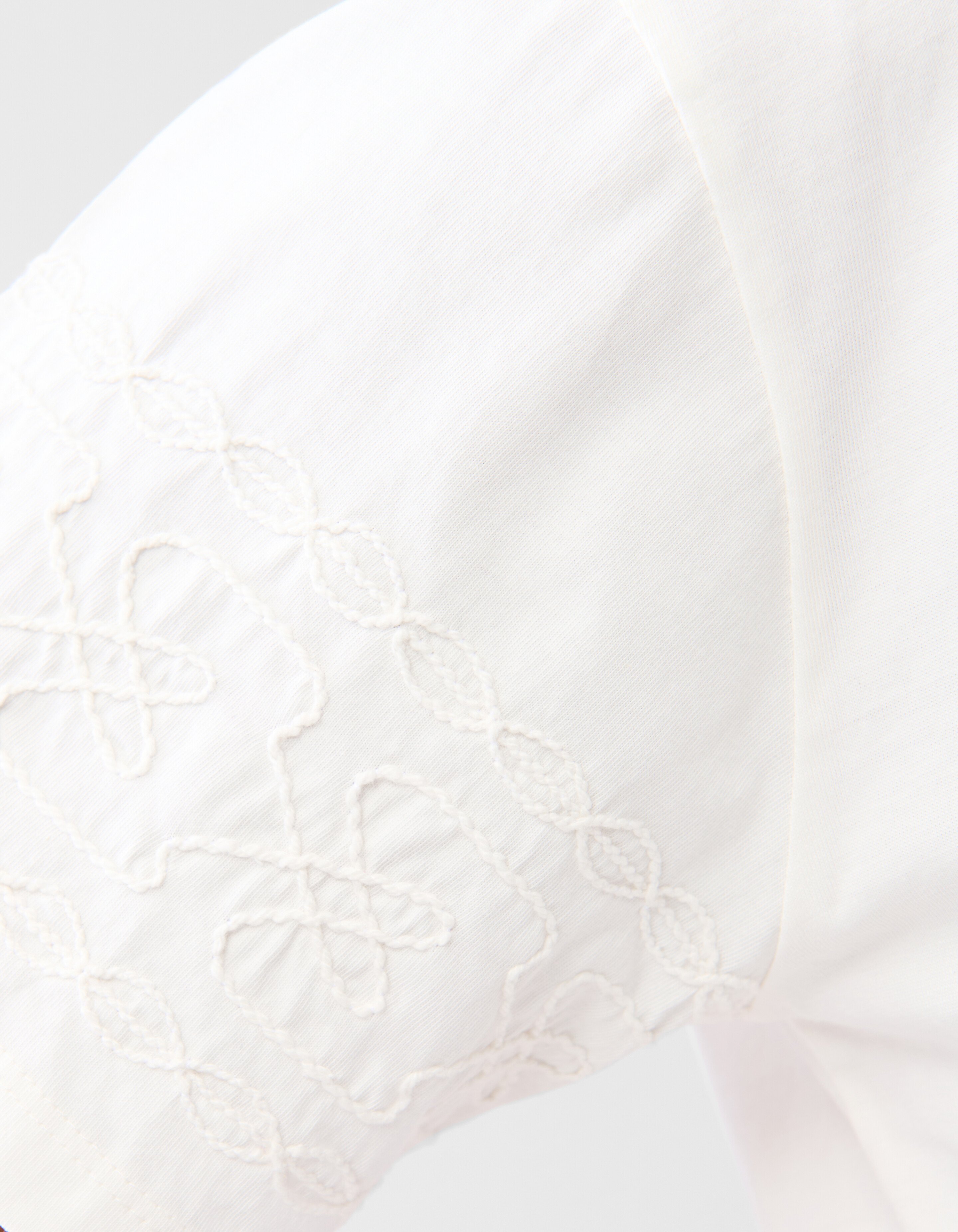 Cord Embroidery T-shirt Gebroken Wit By Fred SHOEBY WOMEN