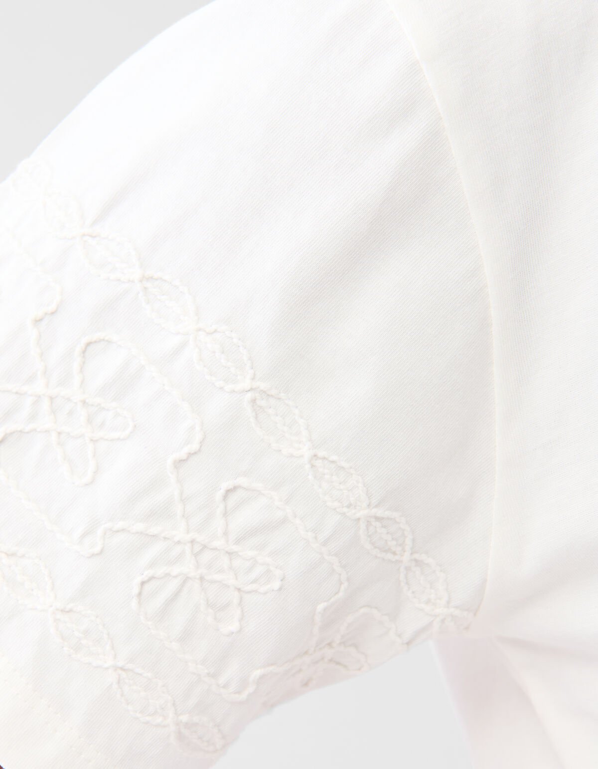 Cord Embroidery T-shirt Gebroken Wit By Fred SHOEBY WOMEN