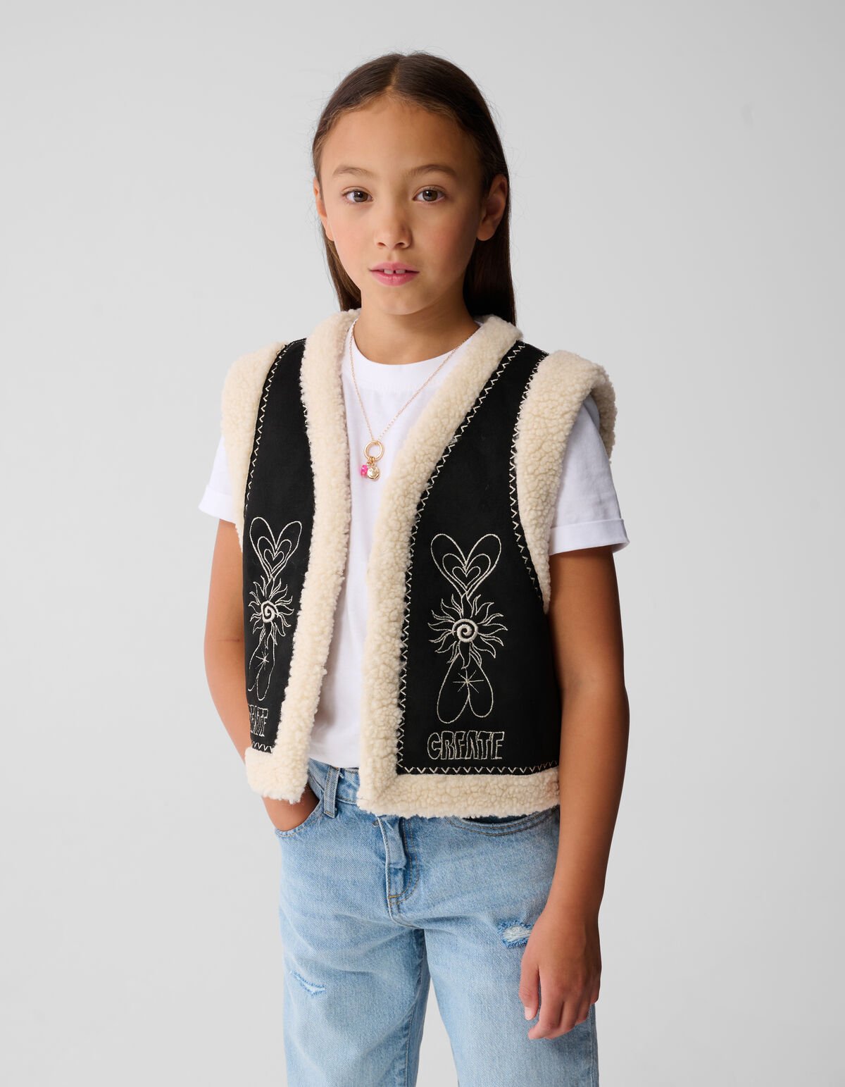 Teddy Embroidery Gilet Zwart SHOEBY GIRLS