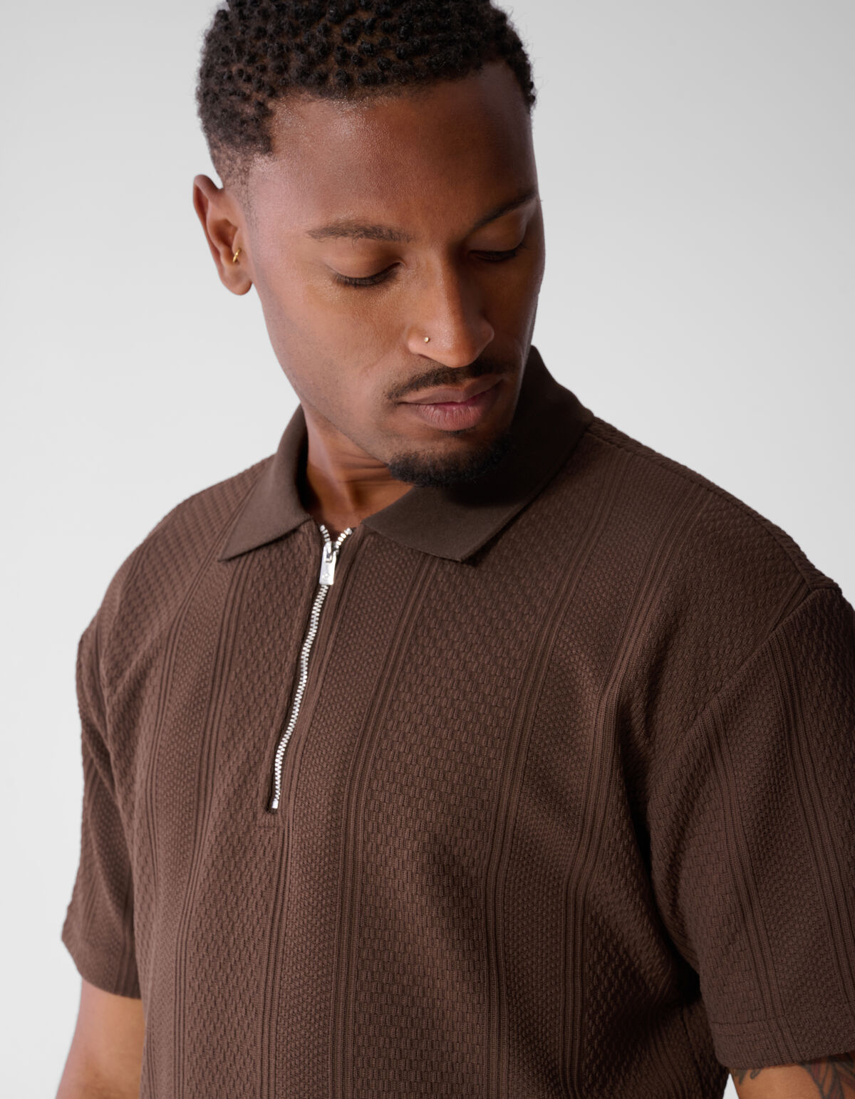 Stripe Structuur Zip Polo Donkerbruin SHOEBY MEN